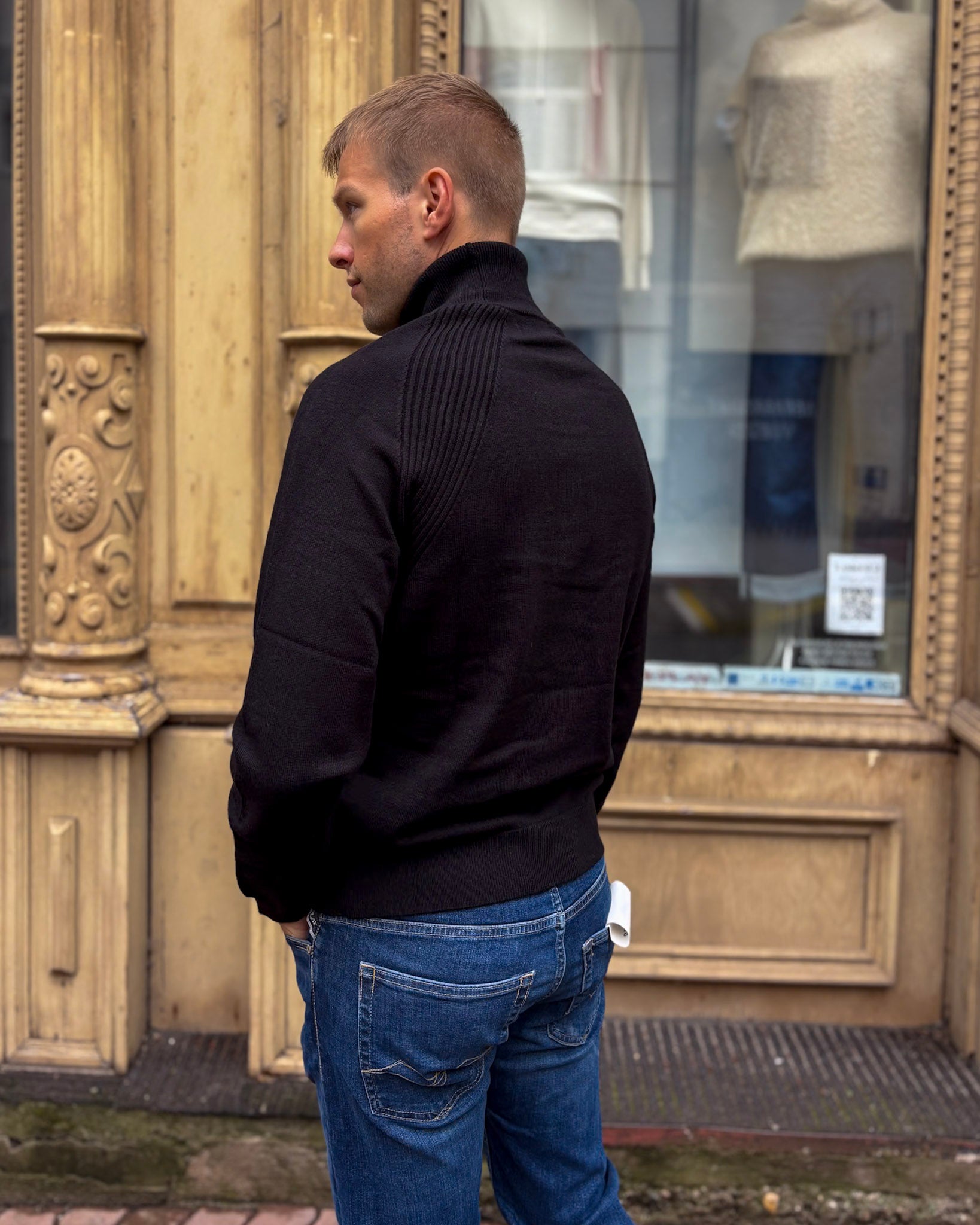 FÉRFI REPLAY TURTLENYAKÚ PULÓVER RAGLAN UJJAKKAL