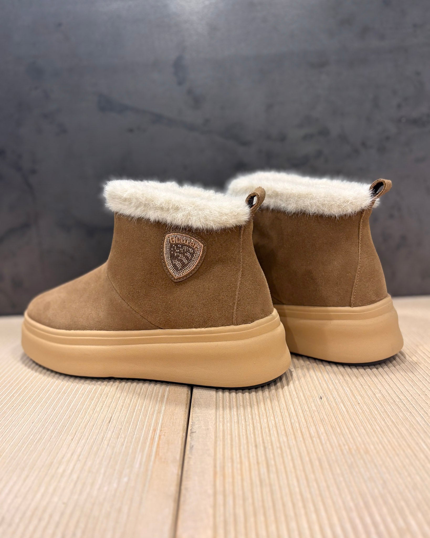 DÁMSKE ZIMNÉ TOPÁNKY BLAUER S KOŽUŠINOU