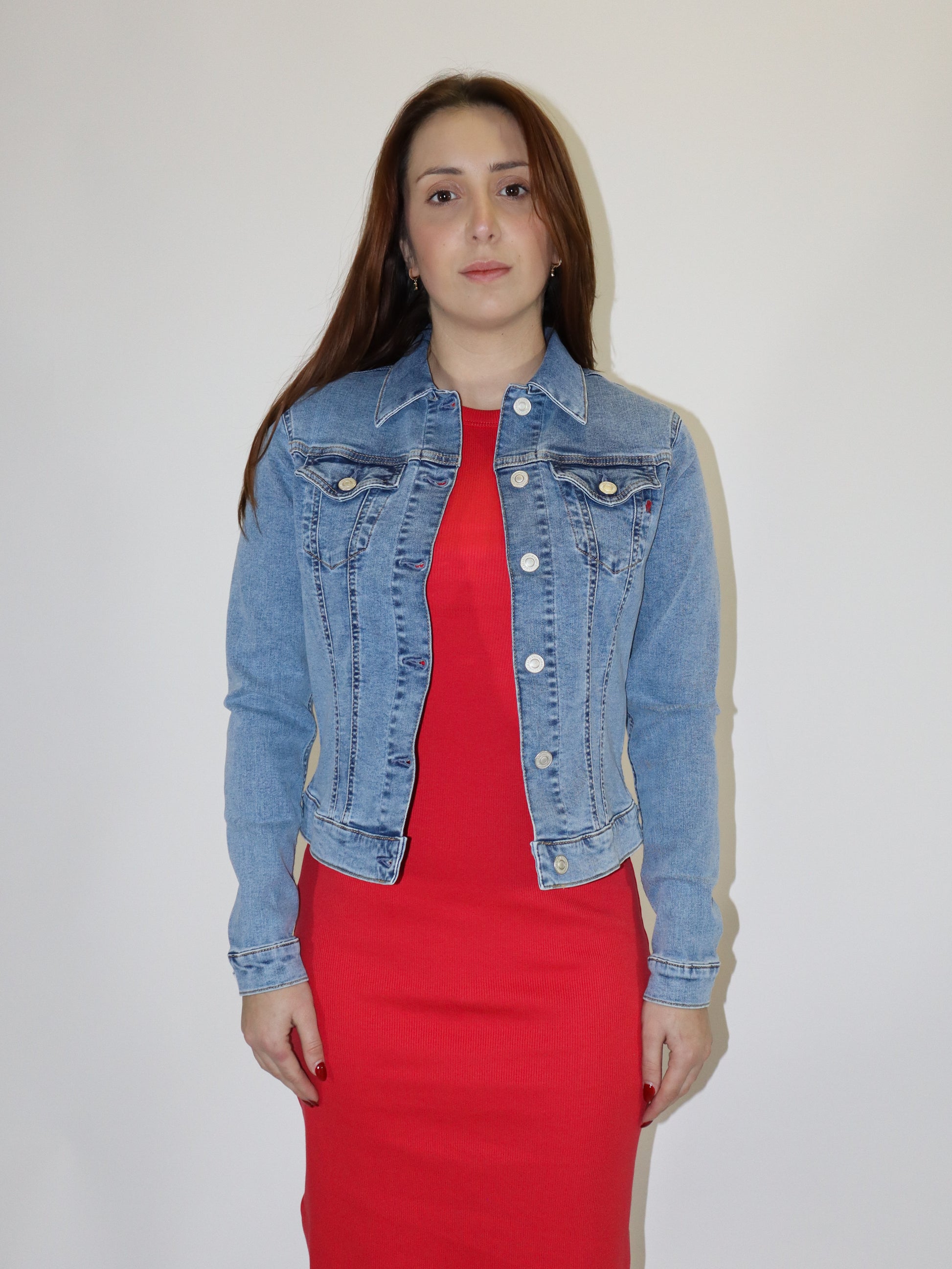 REPLAY DÁMSKÁ DŽÍNOVÁ BUNDA SLIM-FIT STŘIHU