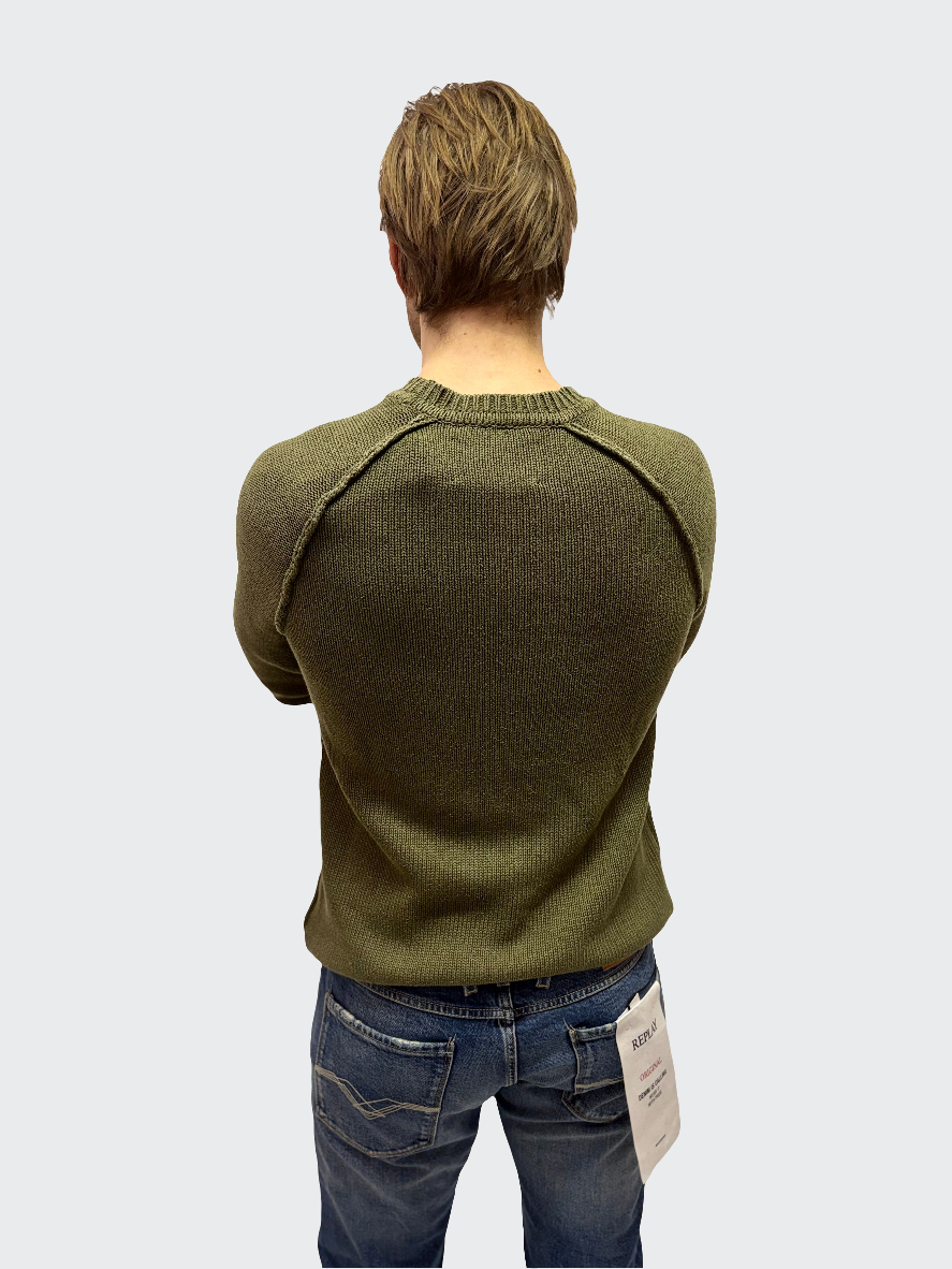 REPLAY PÁNSKÝ SVETR S POSÁDKOVÝM VÝSTŘIHEM S TYGREM