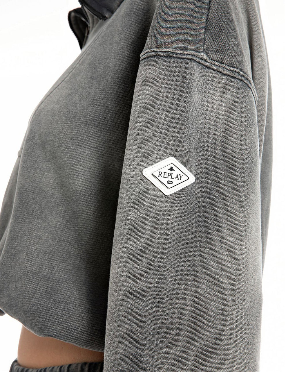 DÁMSKÁ MIKINA REPLAY S VYSOKÝM LÍMECEM NA ZIP - W3460A.000.23820B