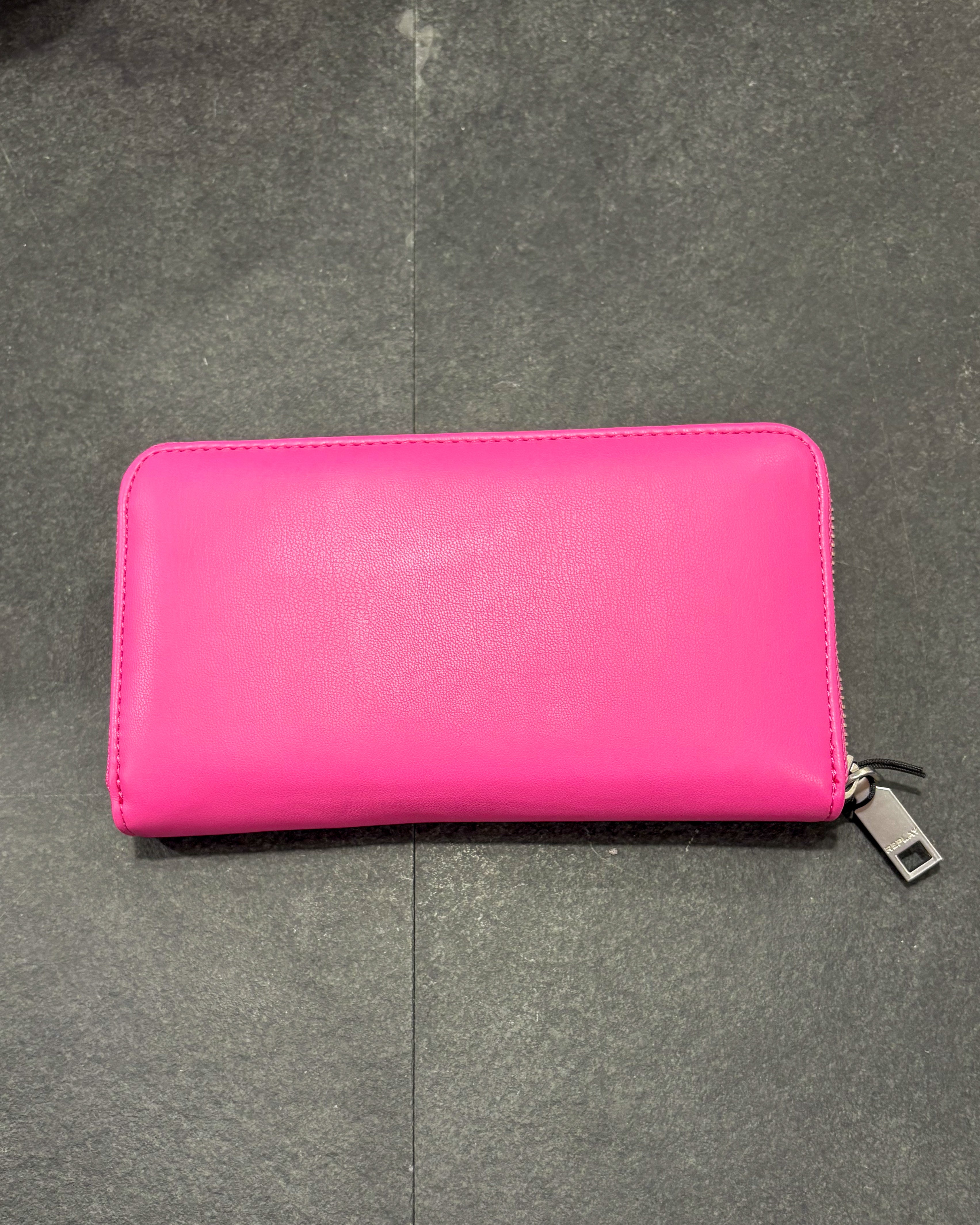 REPLAY NŐI PÉNZTÁRCA ACHIVE LOGÓVAL