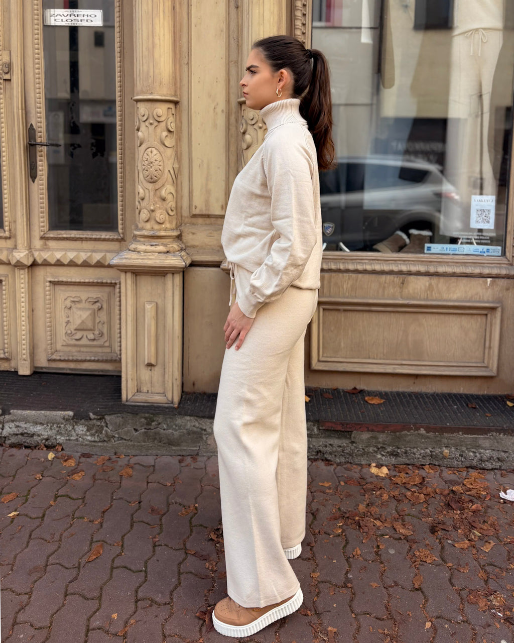 DÁMSKÝ SVETR BLAUER S OZDOBNÝMI ŠVY COLUMBIA 