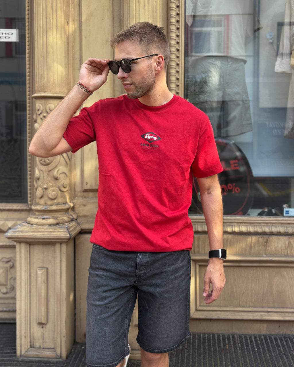 REPLAY HERREN-T-SHIRT REGULAR FIT MIT DENIM GOODS PRINT 