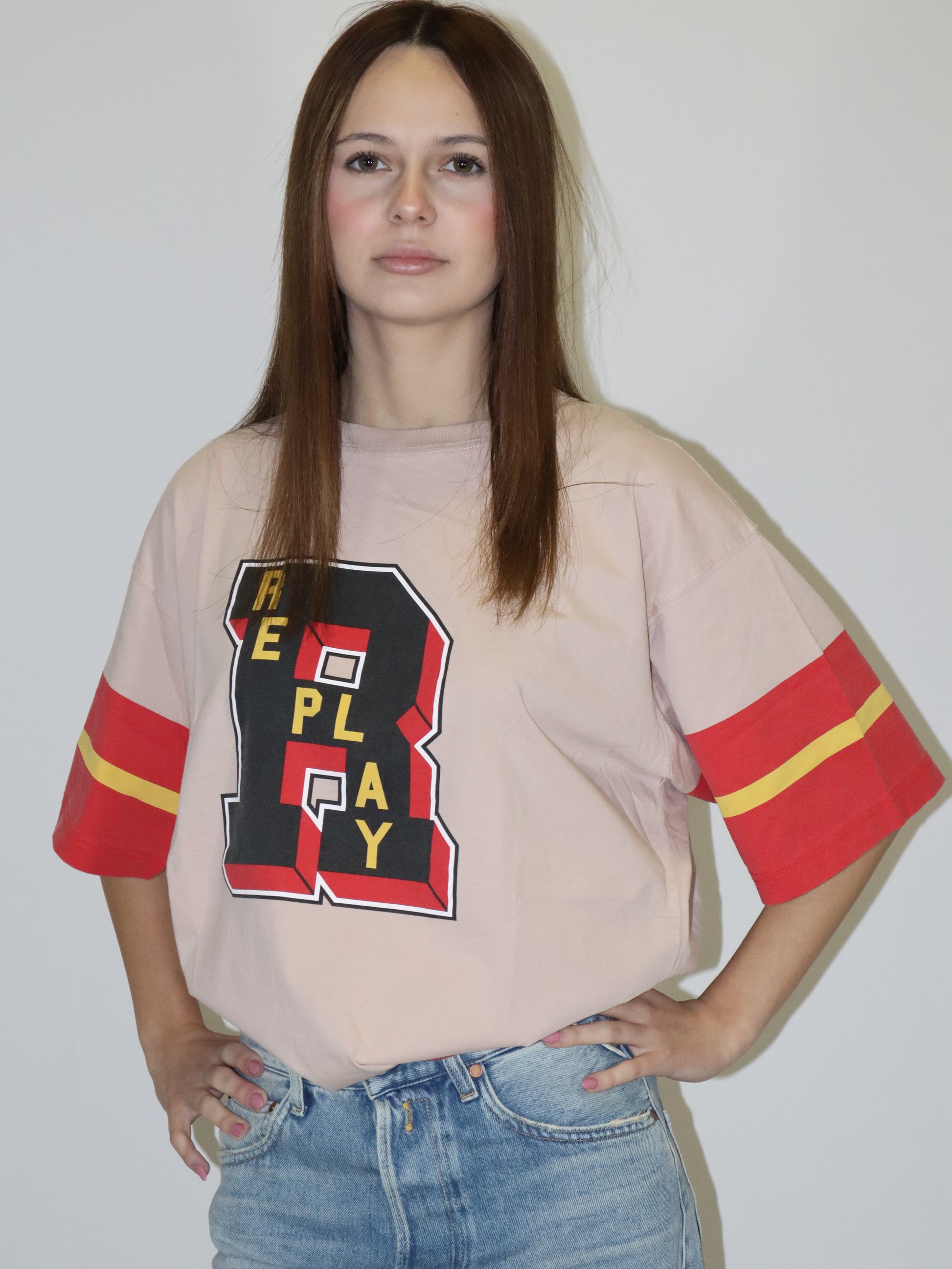 REPLAY DÁMSKÉ TRIČKO CHLAPECKÉHO STŘIHU S POTISKEM