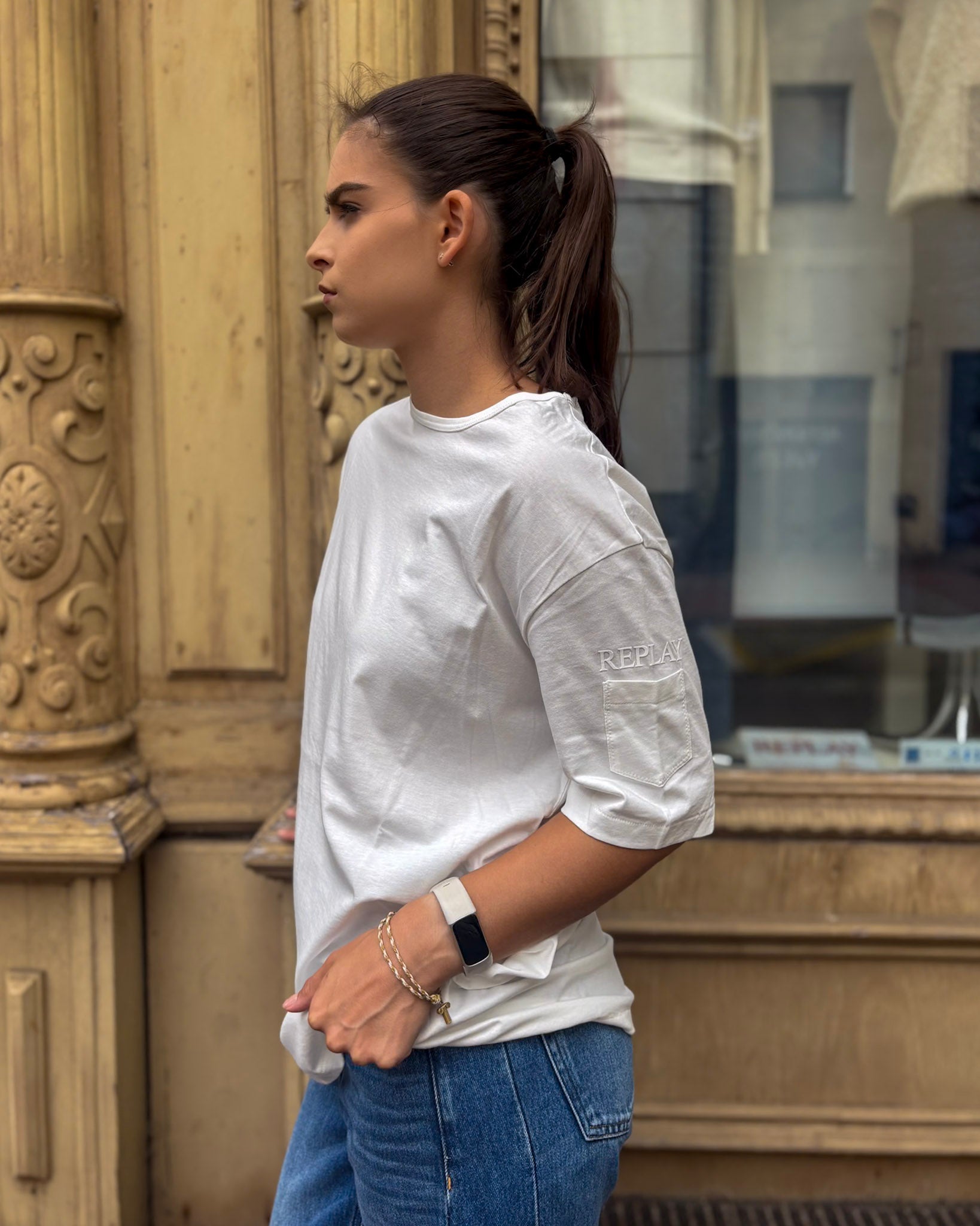 DÁMSKÉ OVERSIZED TRIČKO REPLAY S KAPSIČKOU NA RUKÁVU