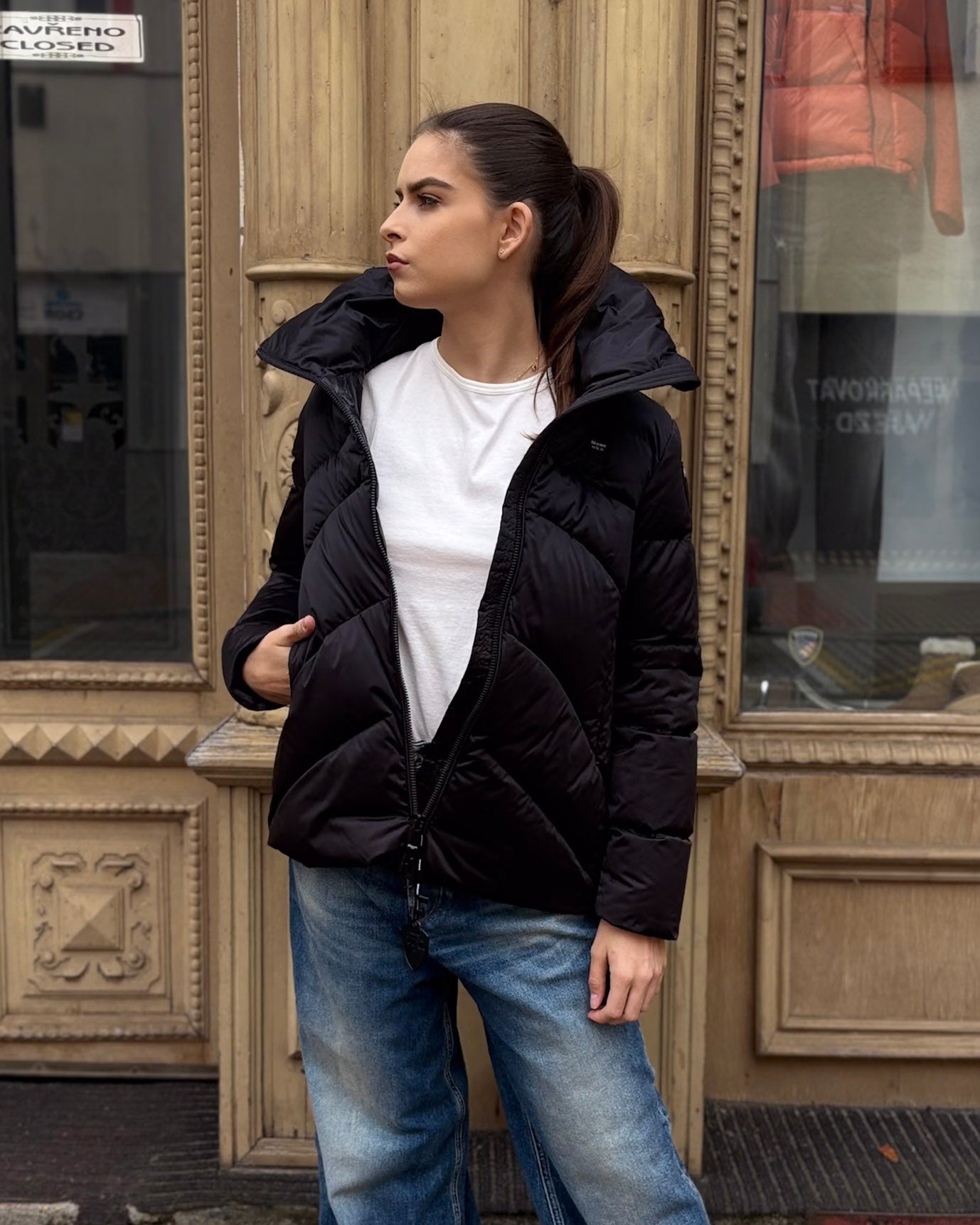 NŐI RÖVID BLAUER KABÁT GALLÉRRAL 