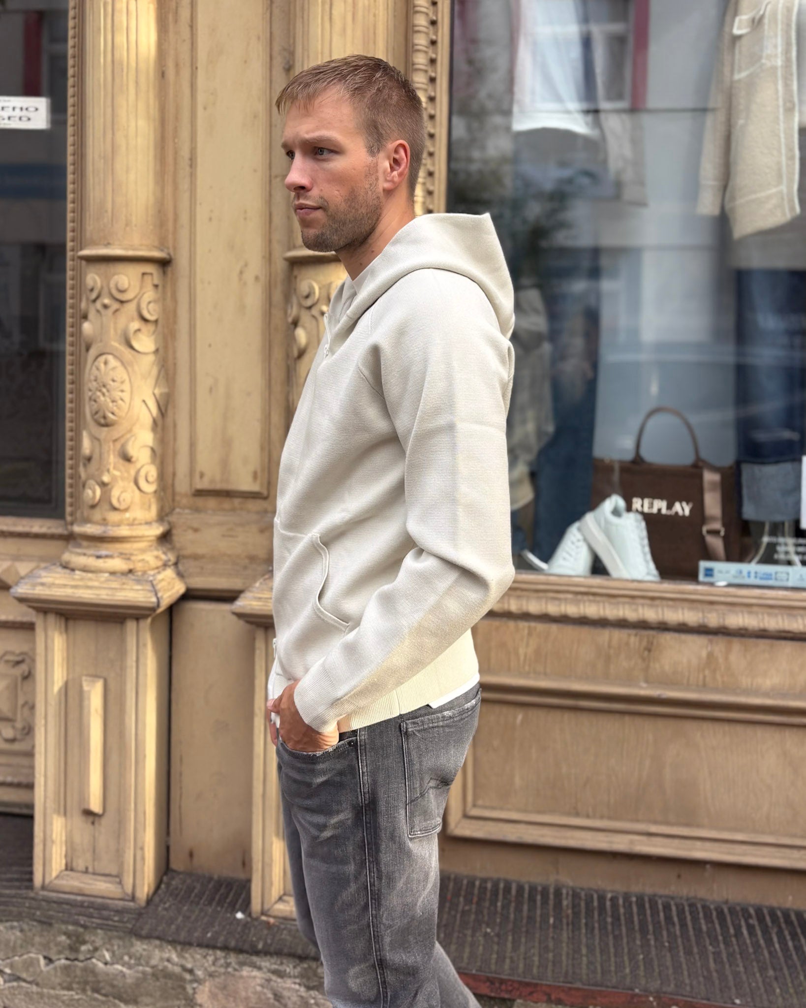 FÉRFI REPLAY PULÓVER VELÚRMINTÁVAL