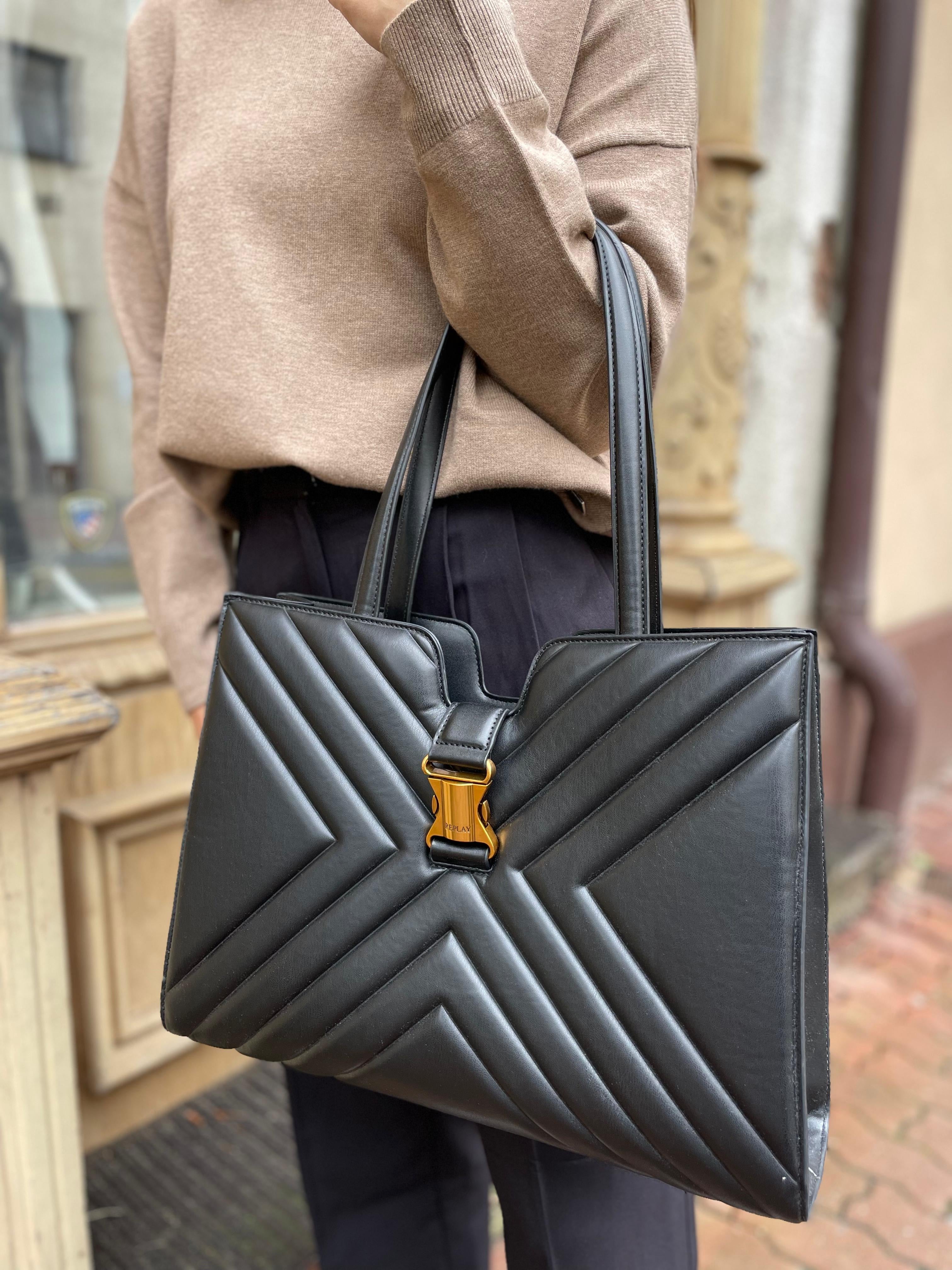 REPLAY DÁMSKÁ KABELKA SE SPONOU