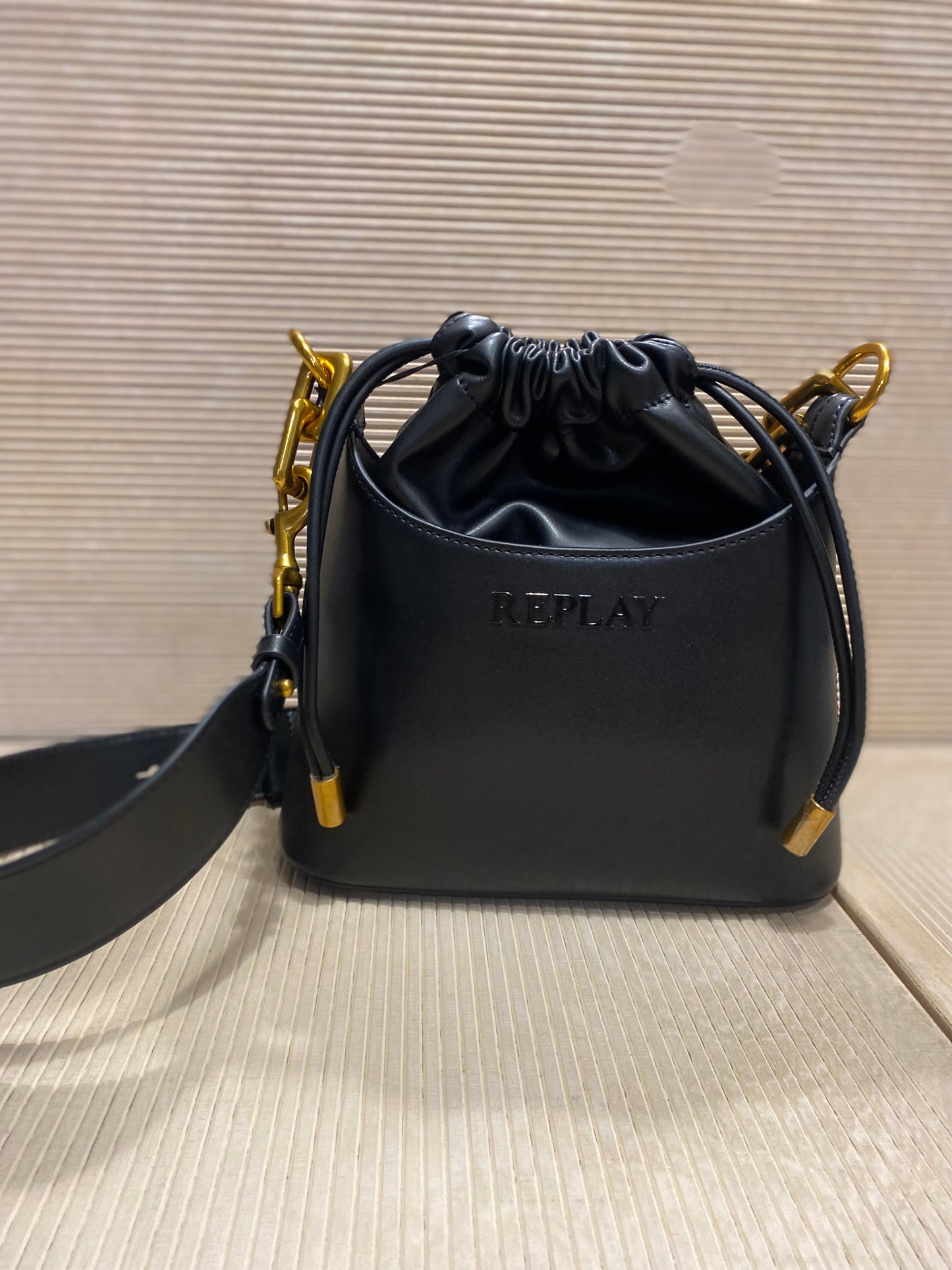 REPLAY DÁMSKÁ KABELKA BUCKET-BAG - FW3692.000.A2003A