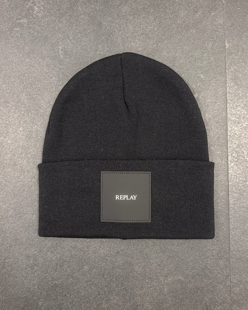 ČEPICE REPLAY S LOGEM NA LEMU 