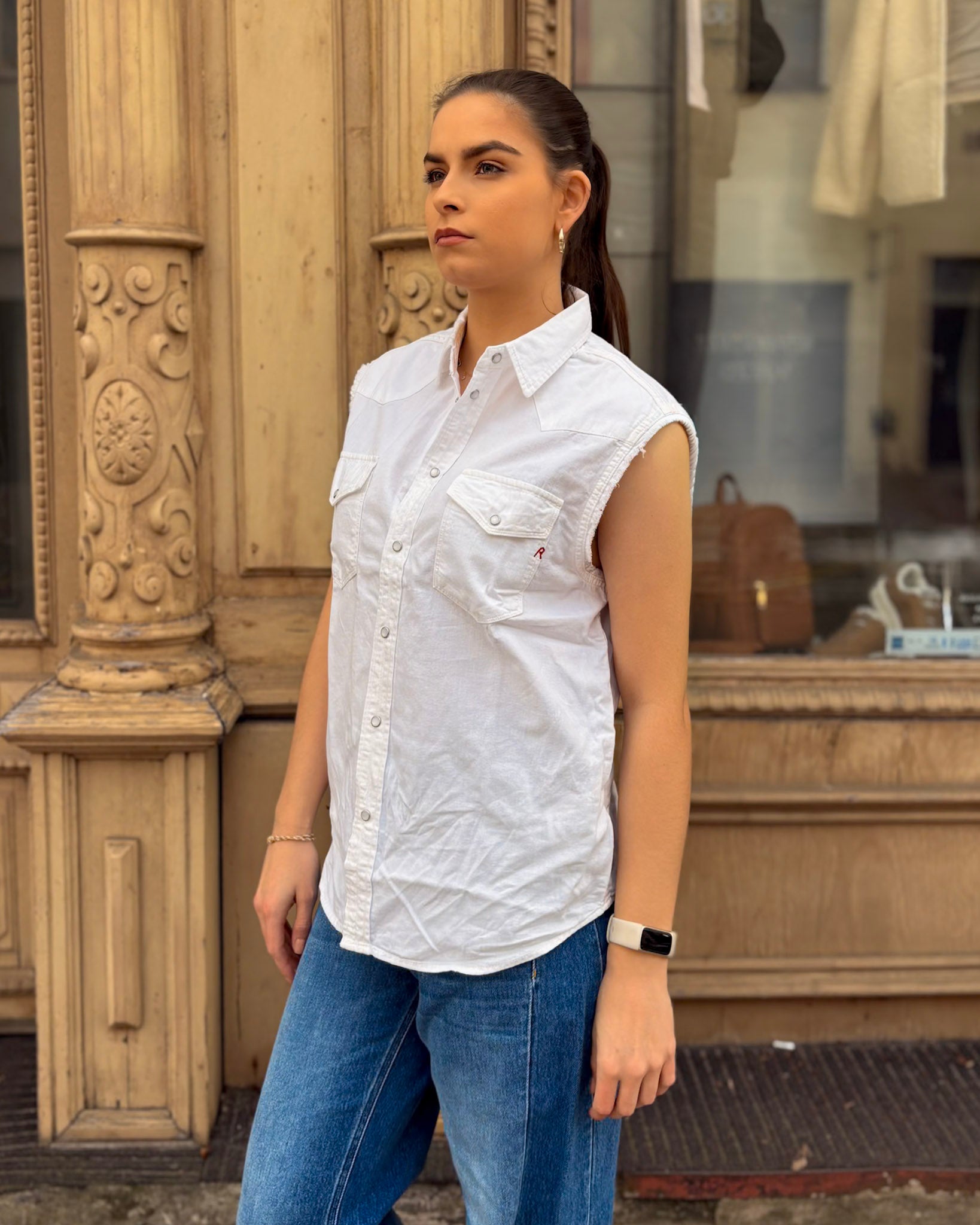 DÁMSKÁ BÍLÁ VESTA REPLAY NA PATENTY 