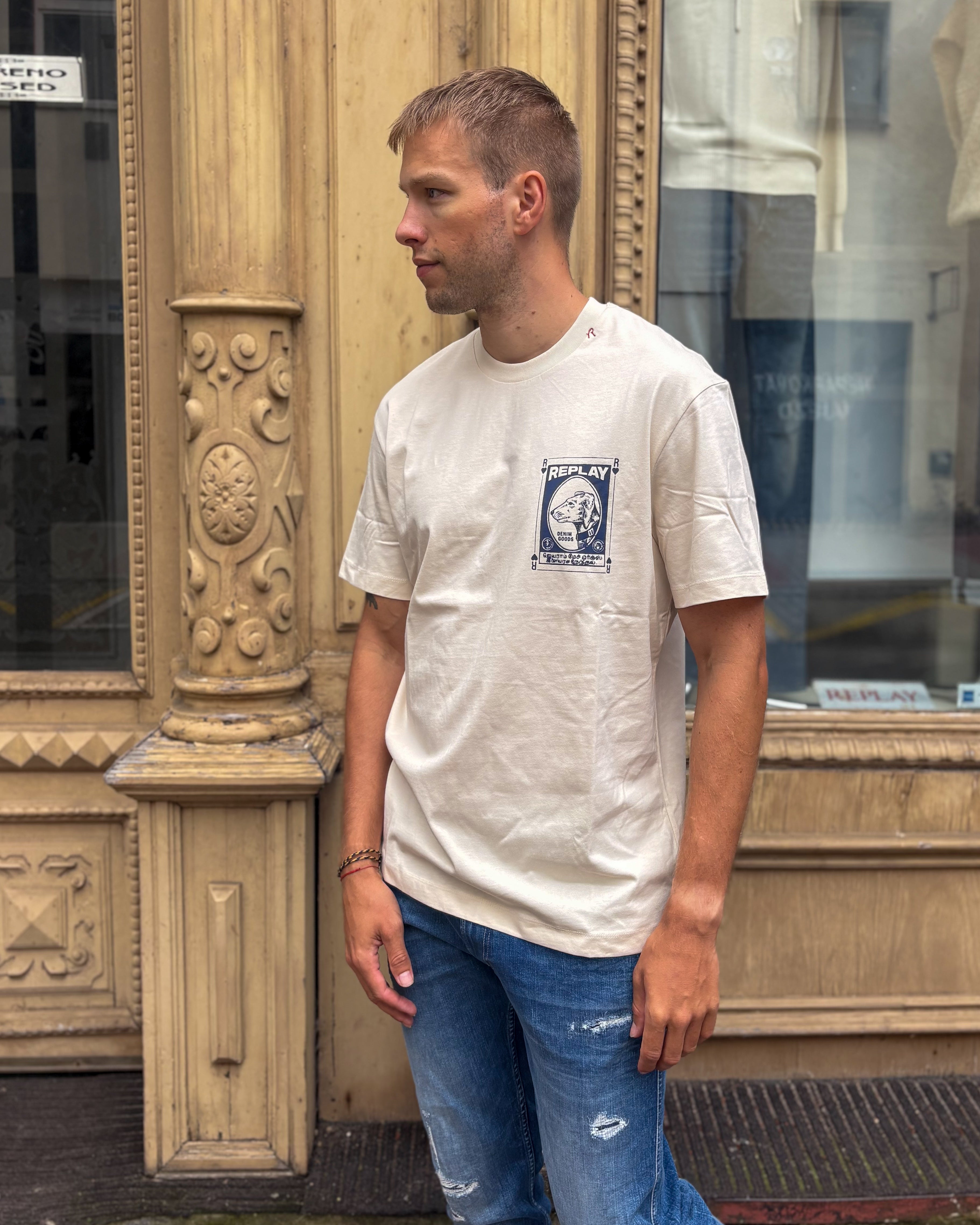 FÉRFI REPLAY PÓLÓ HÁTULJÁN NYOMOTT MINTÁVAL