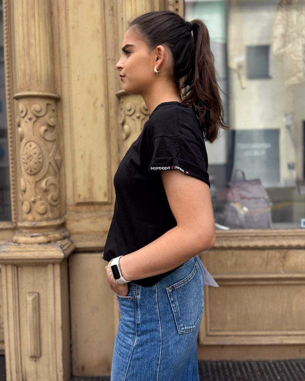WOMEN'S BASIC SHORT SLEEVE T-SHIRT