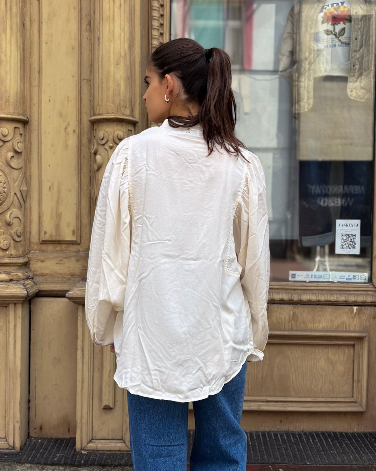 DÁMSKA ELEGANTNÁ HALENA S BALÓNOVÝMI RUKÁVMI