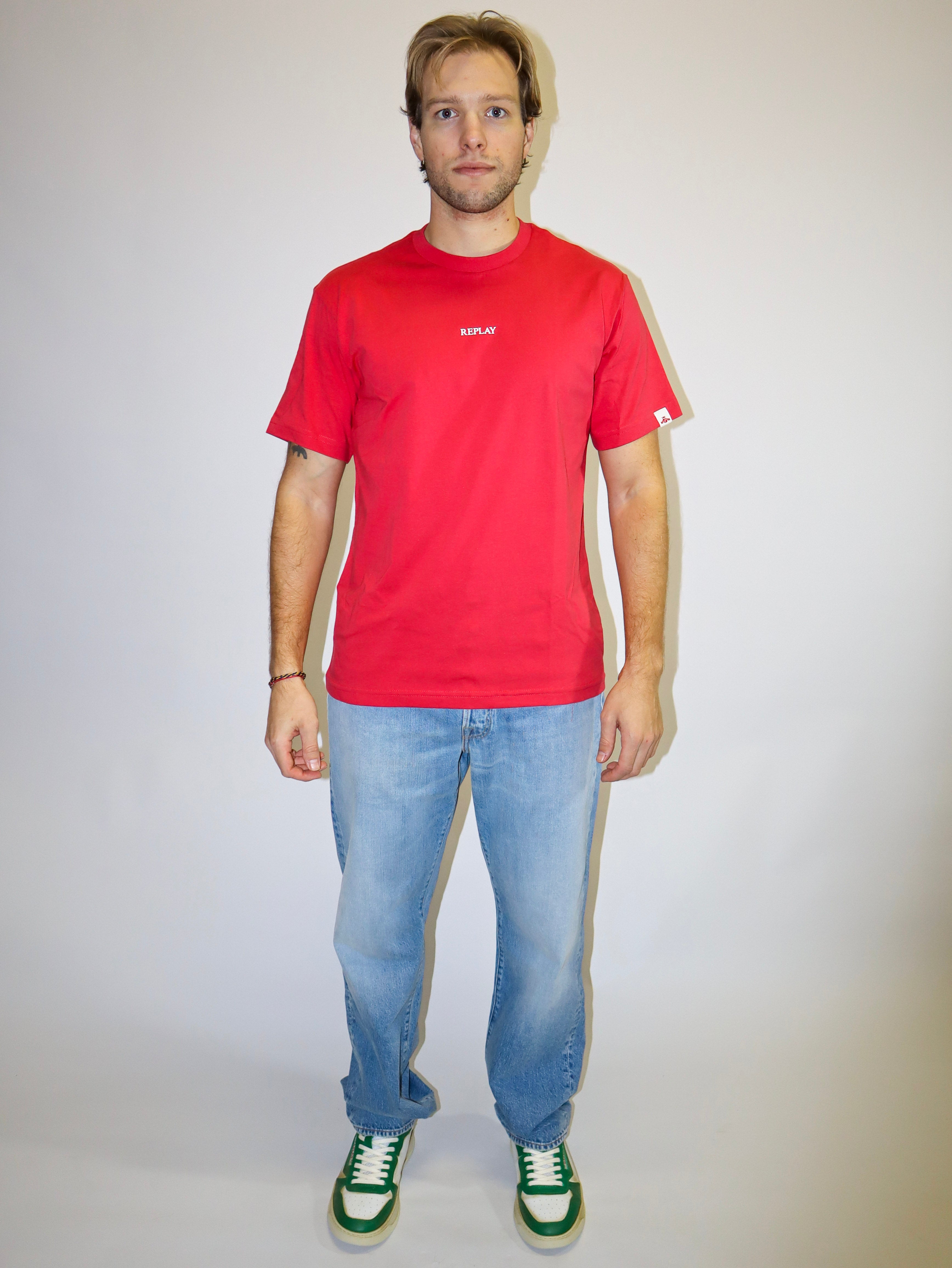 REPLAY PÁNSKÉ BAVLNĚNÉ TRIČKO S VÝSTŘIHEM 