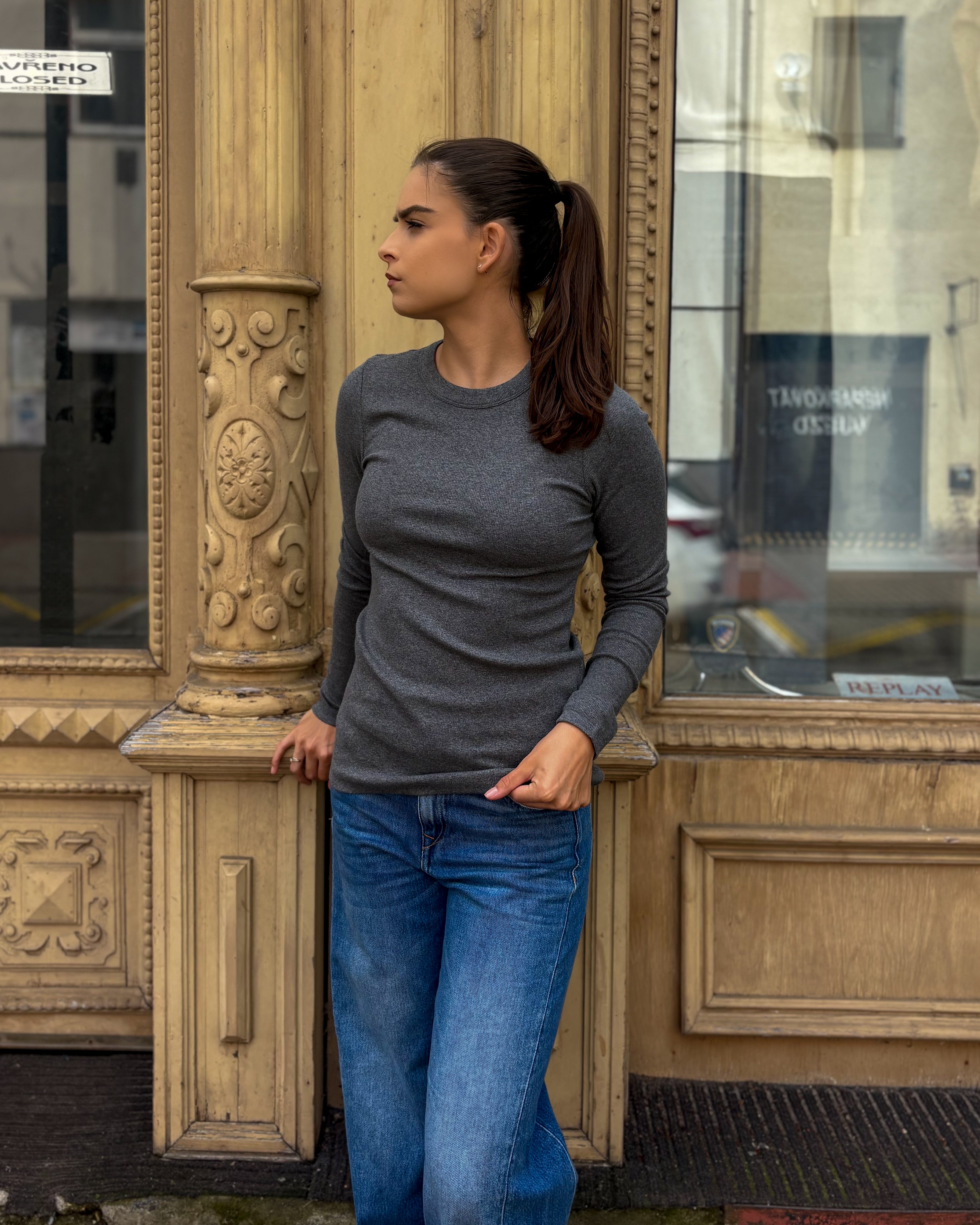 DÁMSKÉ TRIČKO REPLAY SLIM FIT STŘIHU S DLOUHÝM RUKÁVEM