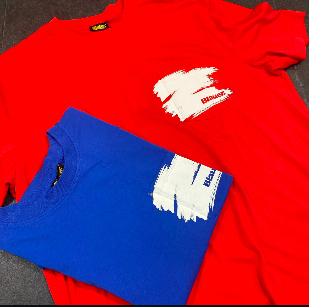 BLAUER PÁNSKE TRIČKO S KRÁTKYM RUKÁVOM