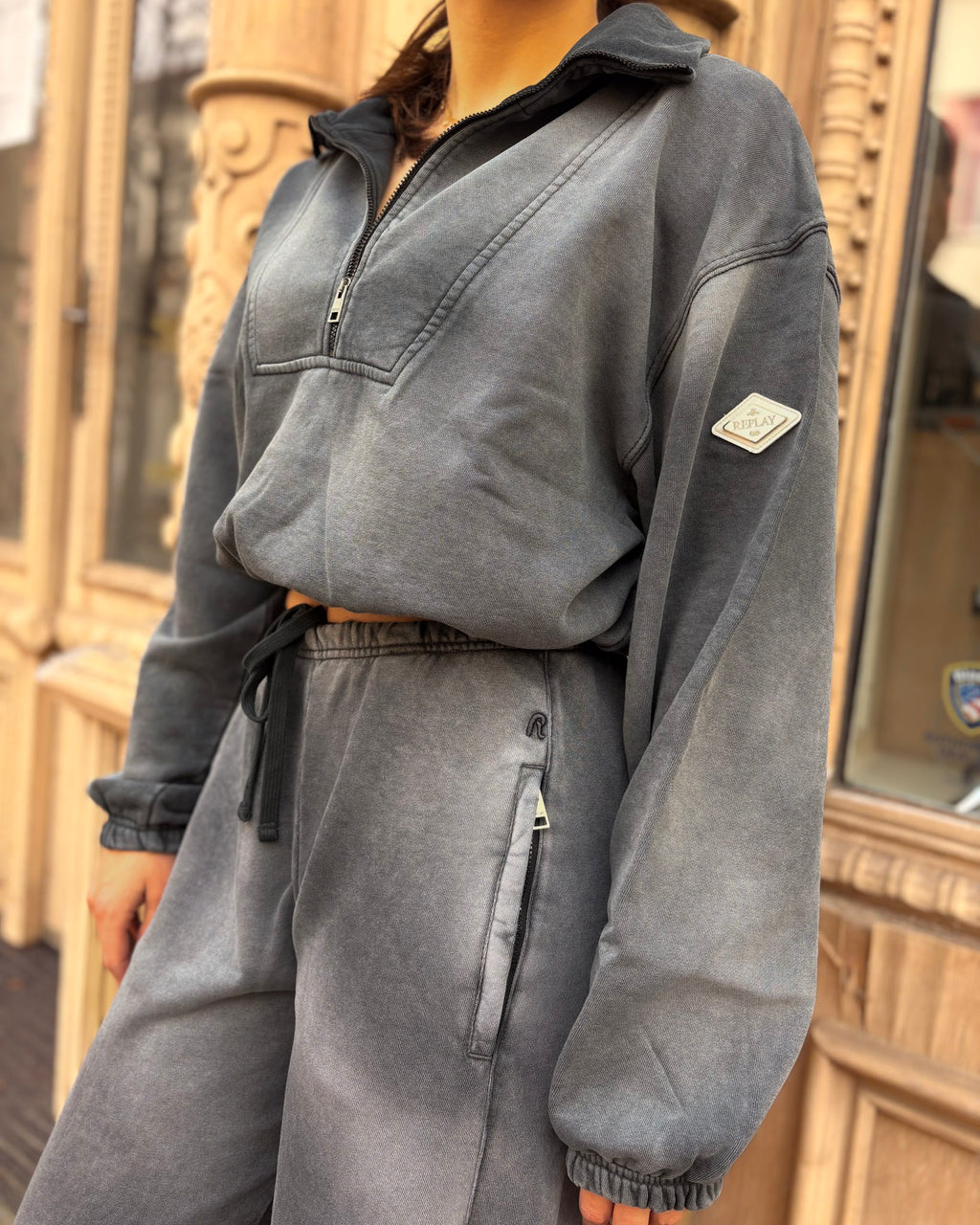 WOMEN'S REPLAY ZIP-UP HIGH COLLAR SWEATSHIRT