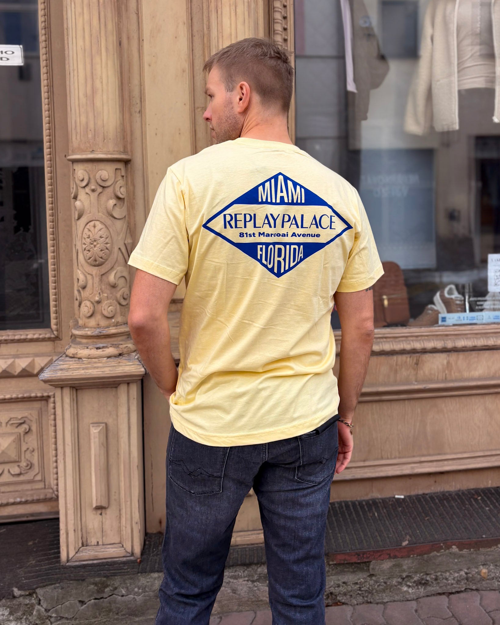 MEN'S REPLAY T-SHIRT WITH PRINT ON THE BACK 