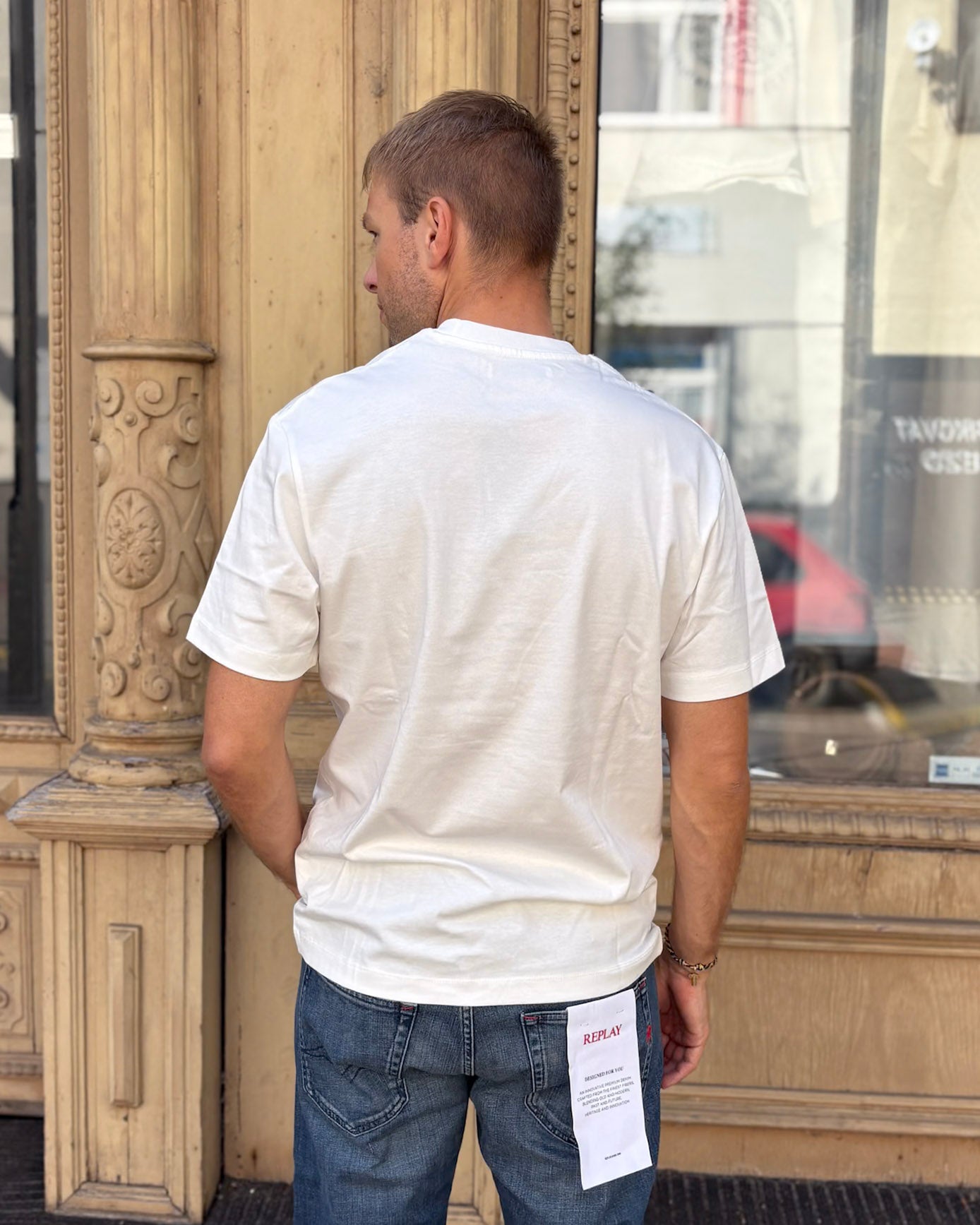 REPLAY PÁNSKÉ TRIČKO VOLNÉHO STŘIHU S VÝŠIVKOU