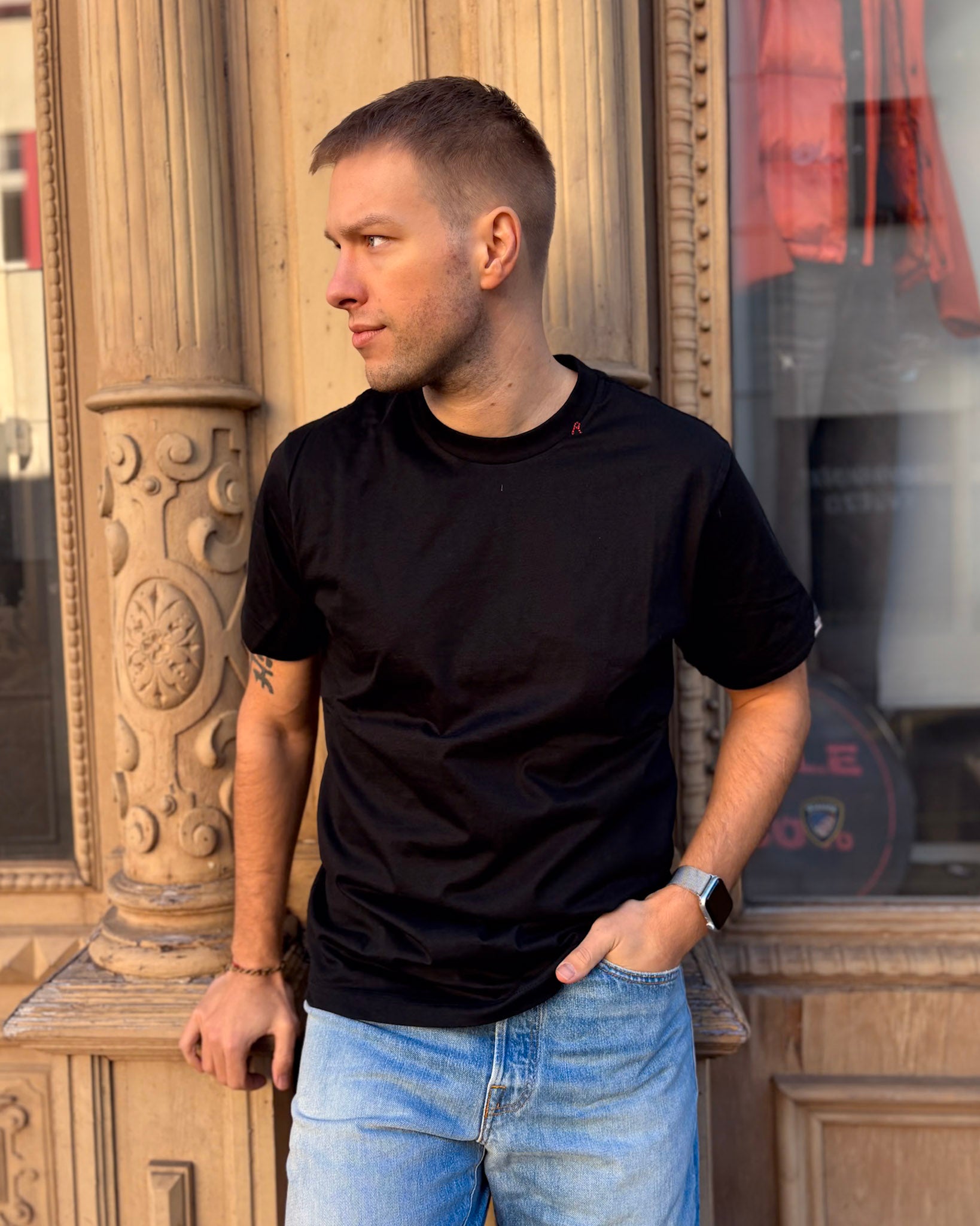 PÁNSKÉ TRIČKO REPLAY BASIC S KRÁTKÝM RUKÁVEM