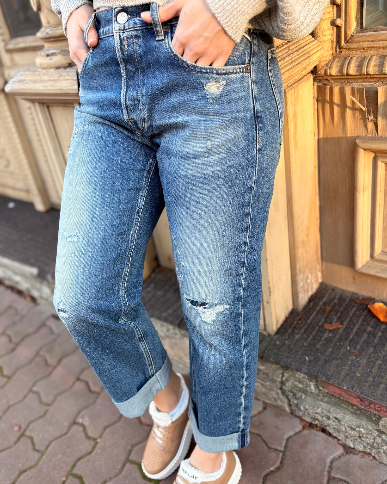 WOMEN'S REPLAY AUBRY BOY-FIT JEANS 