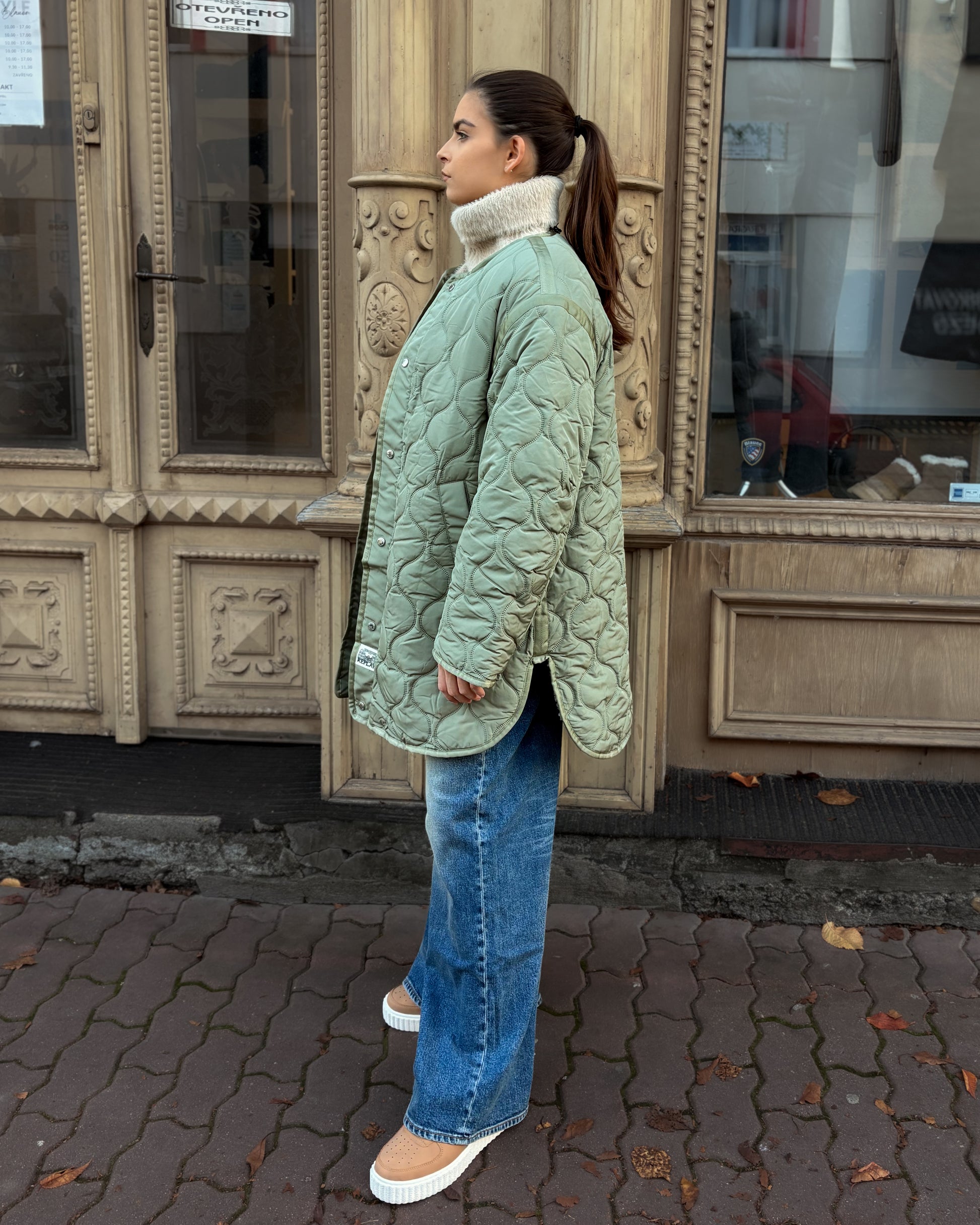 PROŠÍVANÝ DÁMSKÝ MIDI KABÁT REPLAY 