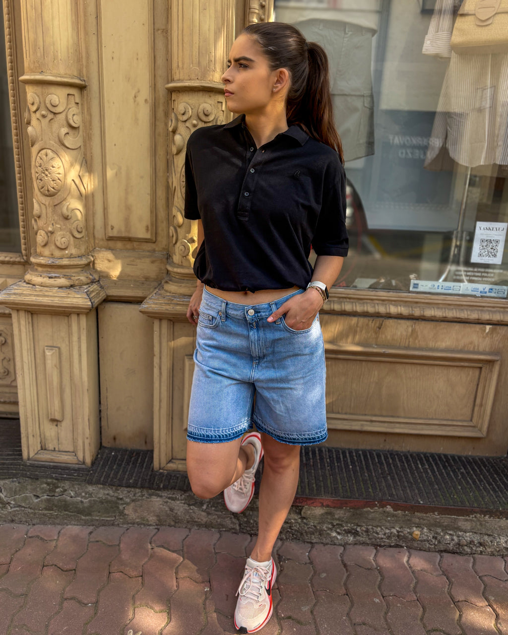 REPLAY WOMEN'S NARJA FIT SHORTS