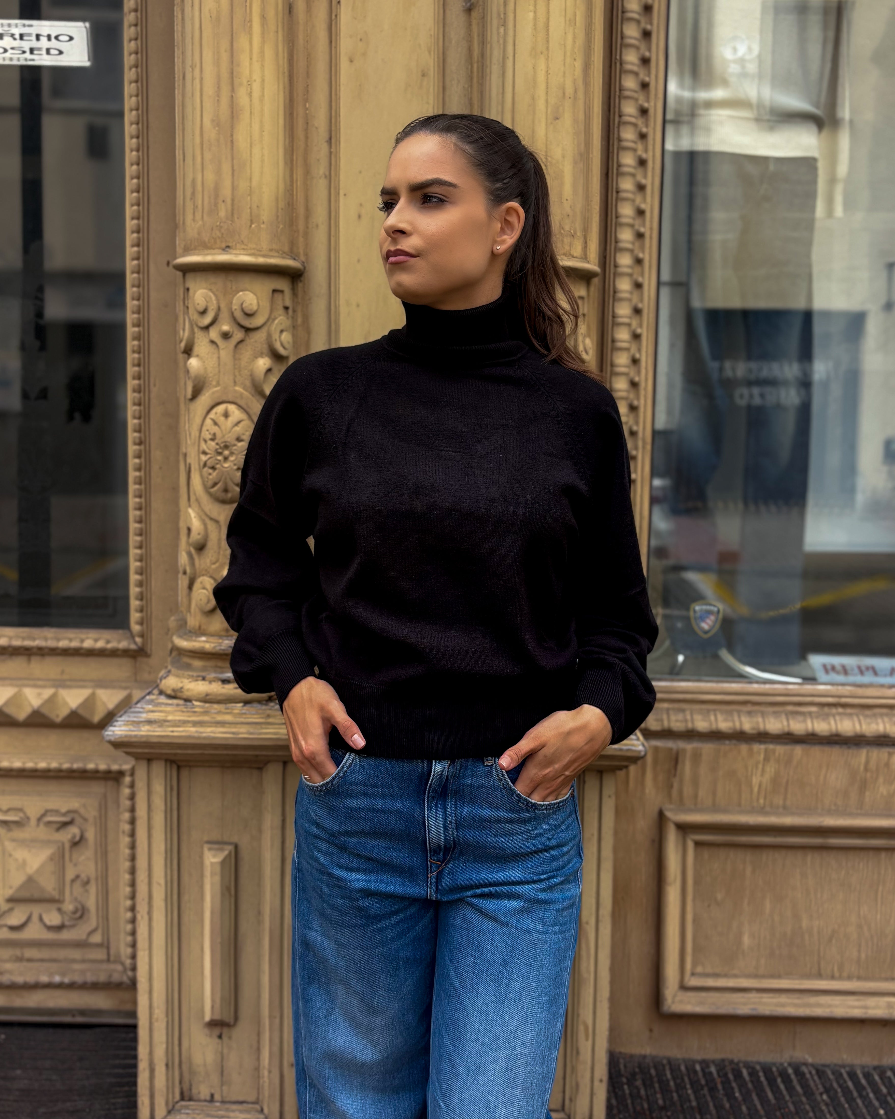 WOMEN'S REPLAY TURTLENECK WITH RAGLAN SLEEVES