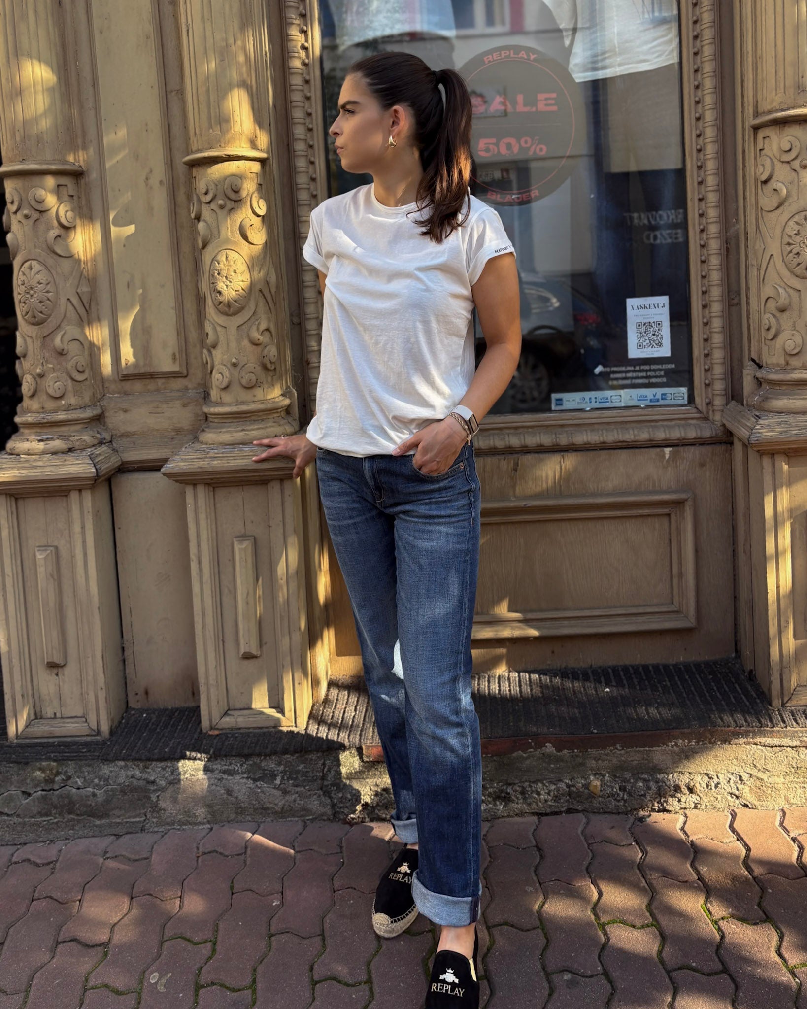 REPLAY WOMEN'S STRAIGHT FIT JEANS AKEME