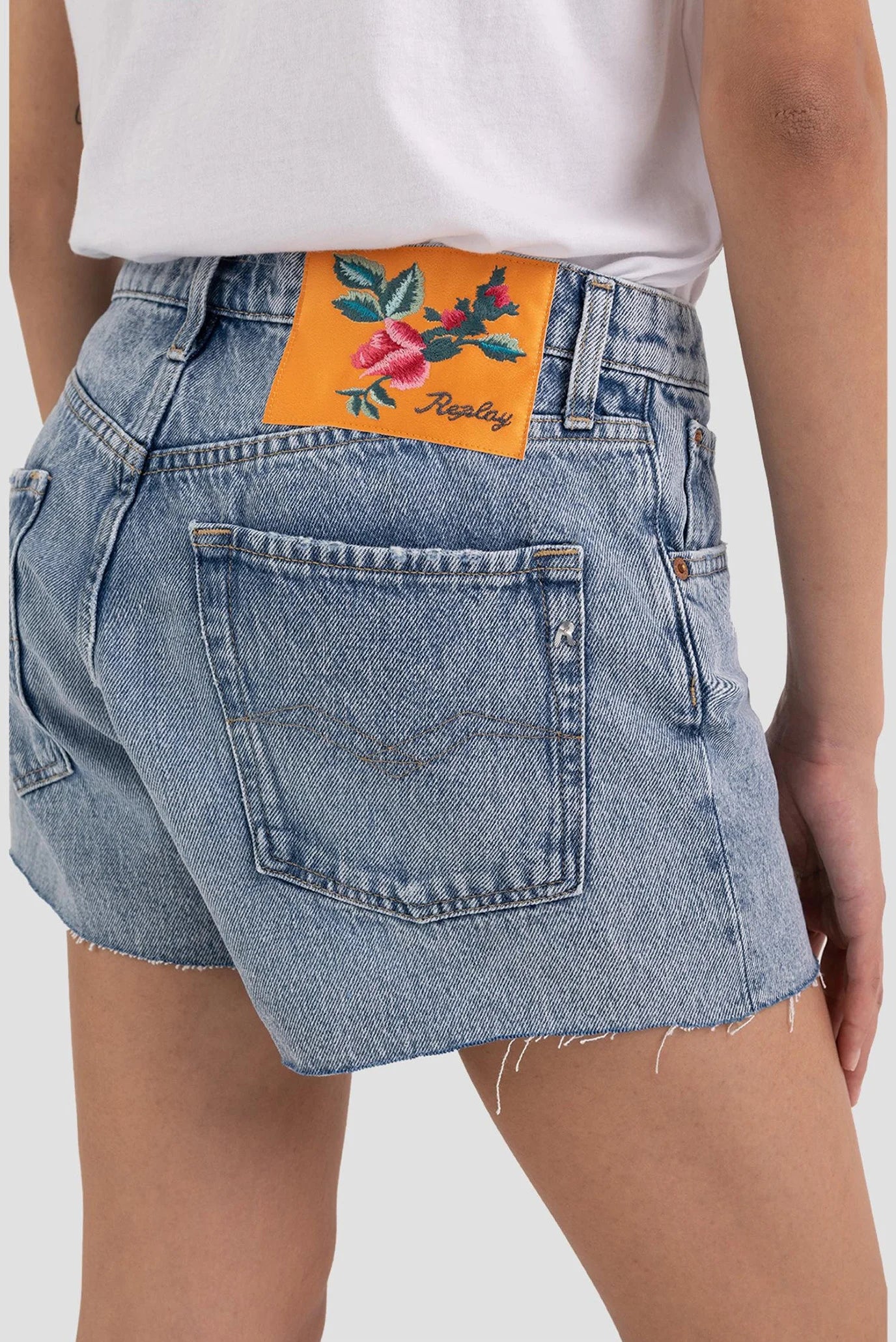 REPLAY DÁMSKÉ MINI KRAŤASY ROVNÉHO STŘIHU