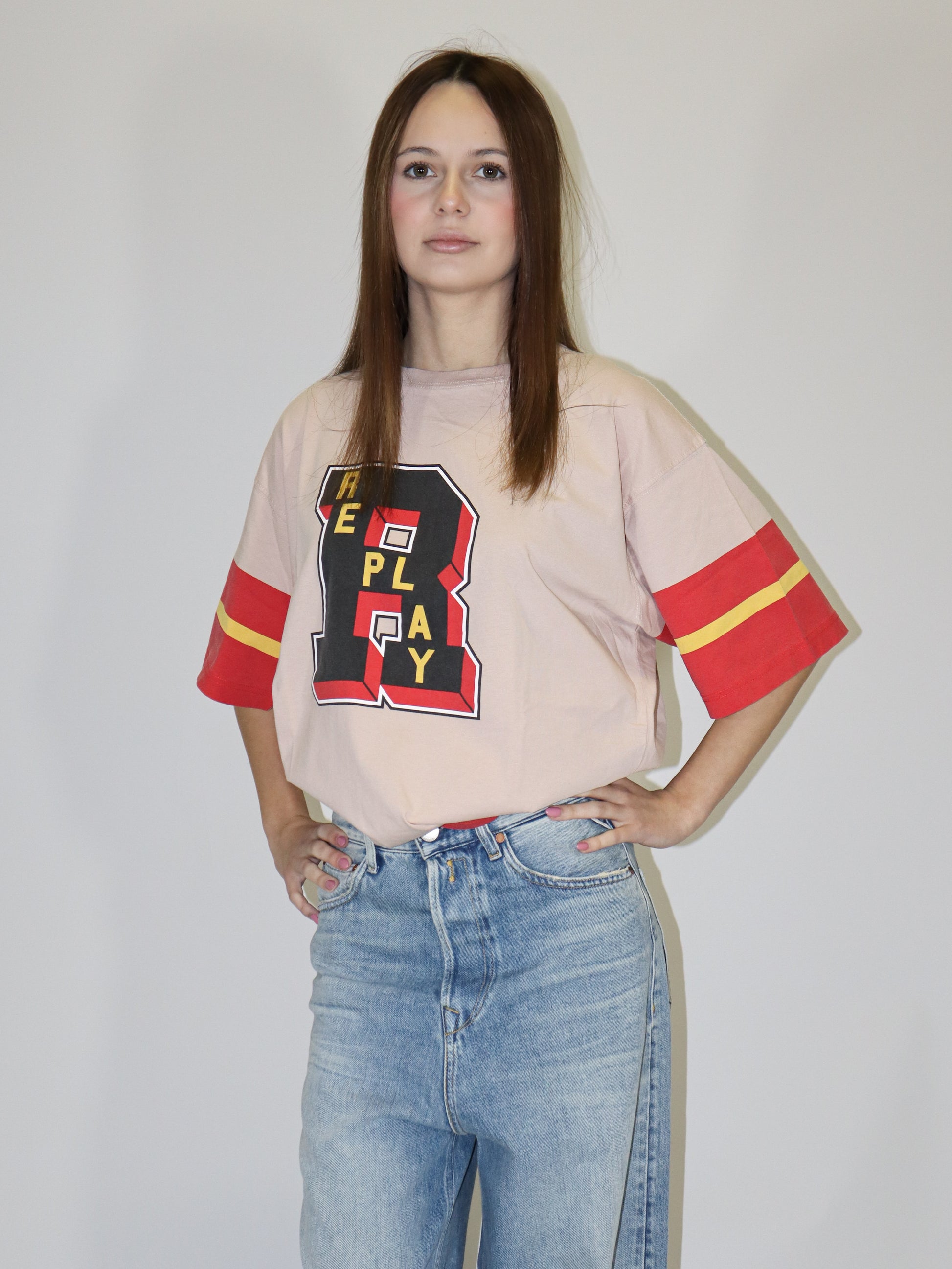 REPLAY DÁMSKÉ TRIČKO CHLAPECKÉHO STŘIHU S POTISKEM