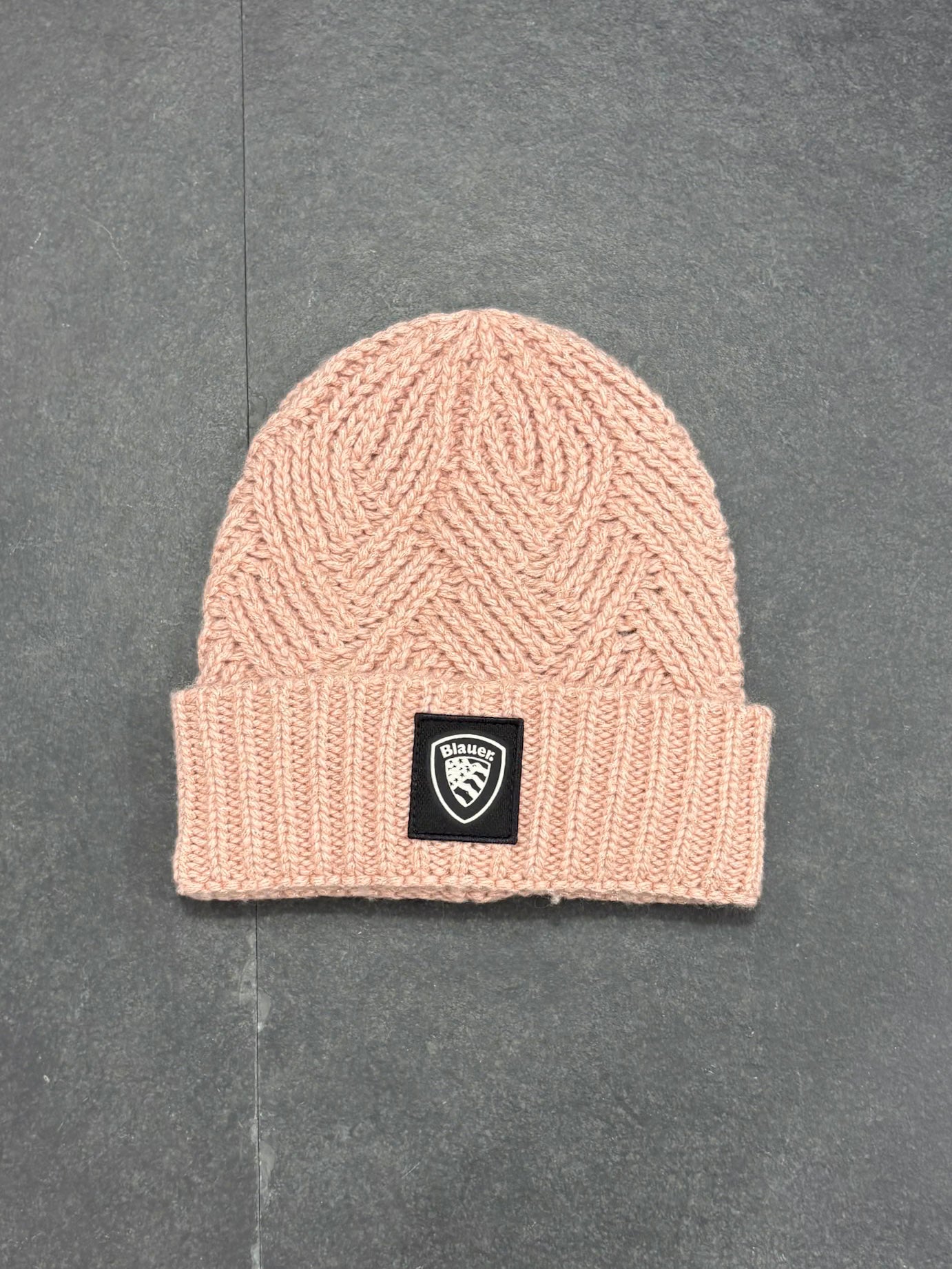 BLAUER Ophir růžová čepice - přední pohled s logem