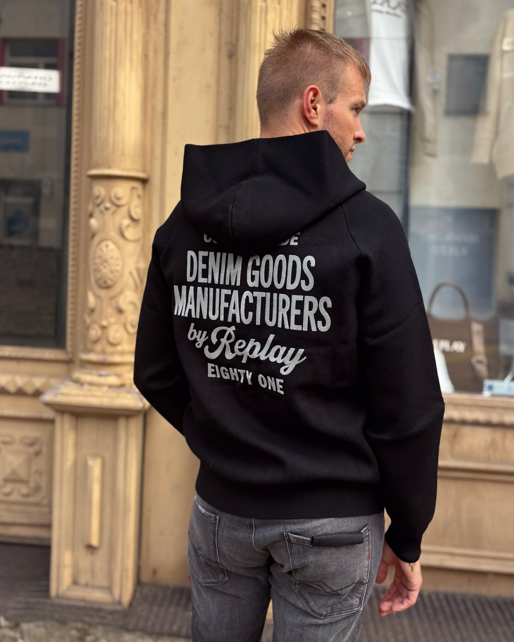 FÉRFI REPLAY PULÓVER VELÚRMINTÁVAL