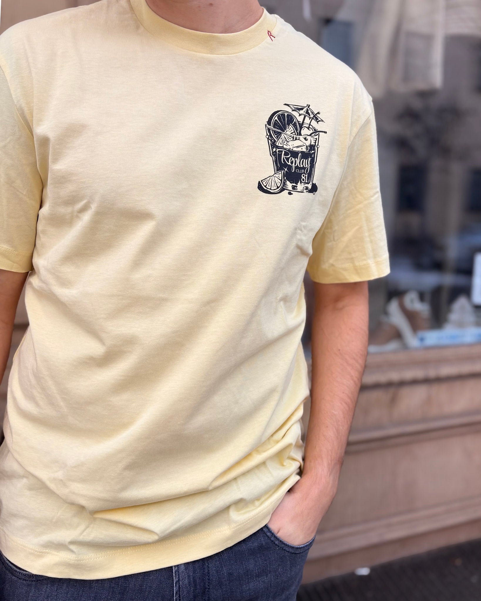 PÁNSKÉ TRIČKO REPLAY S POTISKEM "COCKTAIL" 