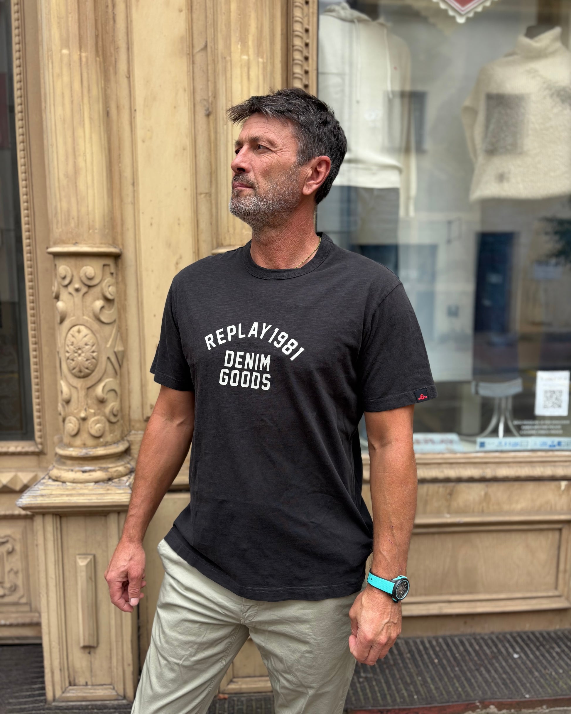 REPLAY PÁNSKÉ KRÁTKÉ TRIČKO S NÁPISEM