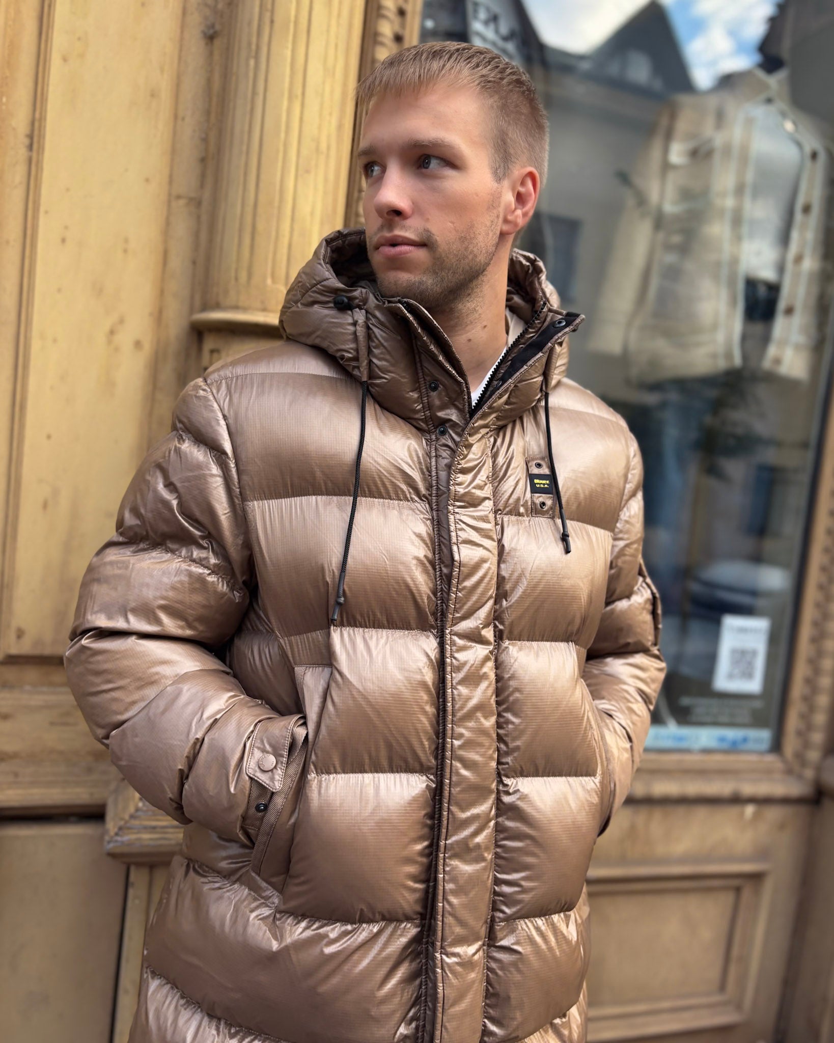 FÉRFI TÉLI KABÁT BLAUER