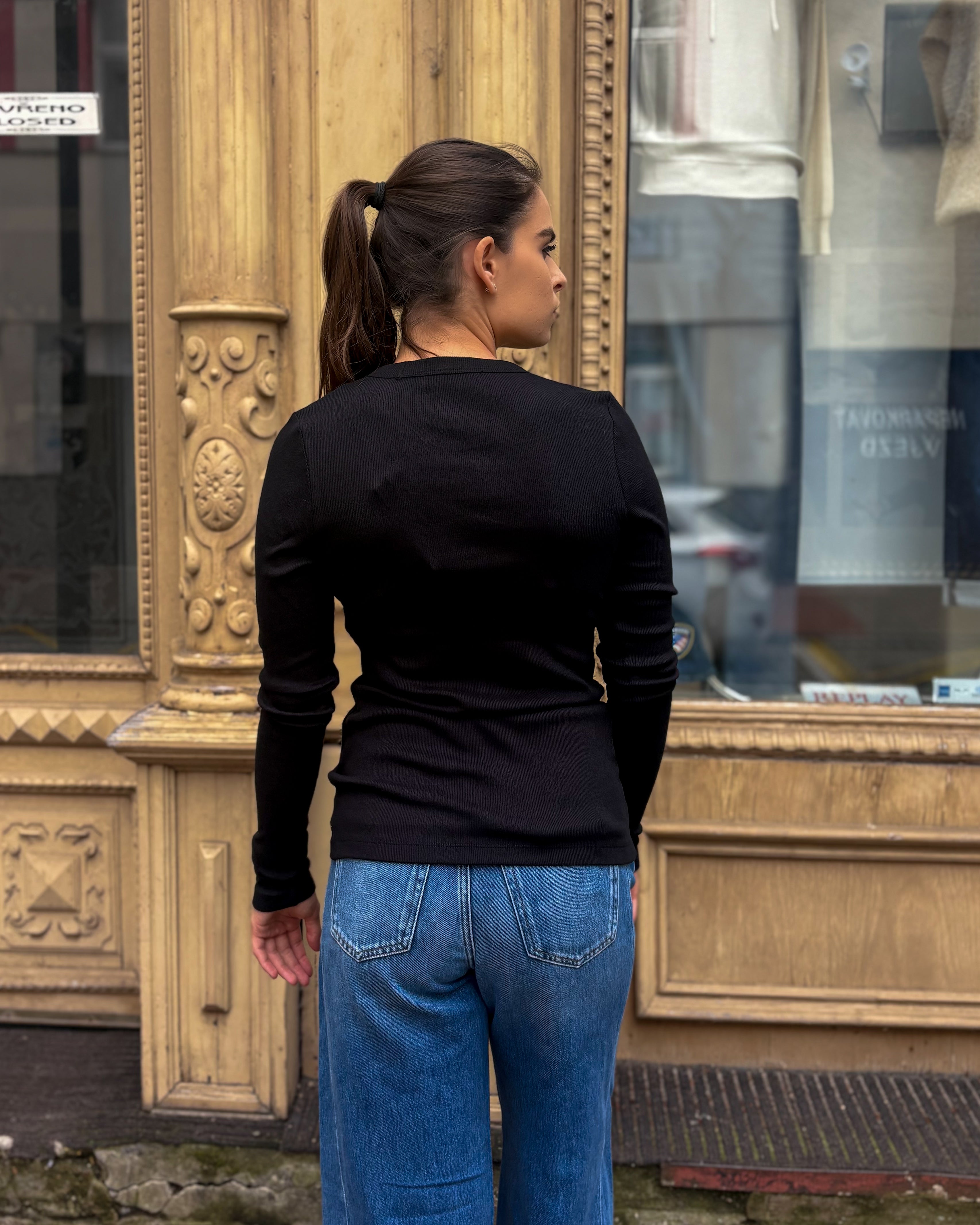 DÁMSKÉ TRIČKO REPLAY SLIM FIT STŘIHU S DLOUHÝM RUKÁVEM