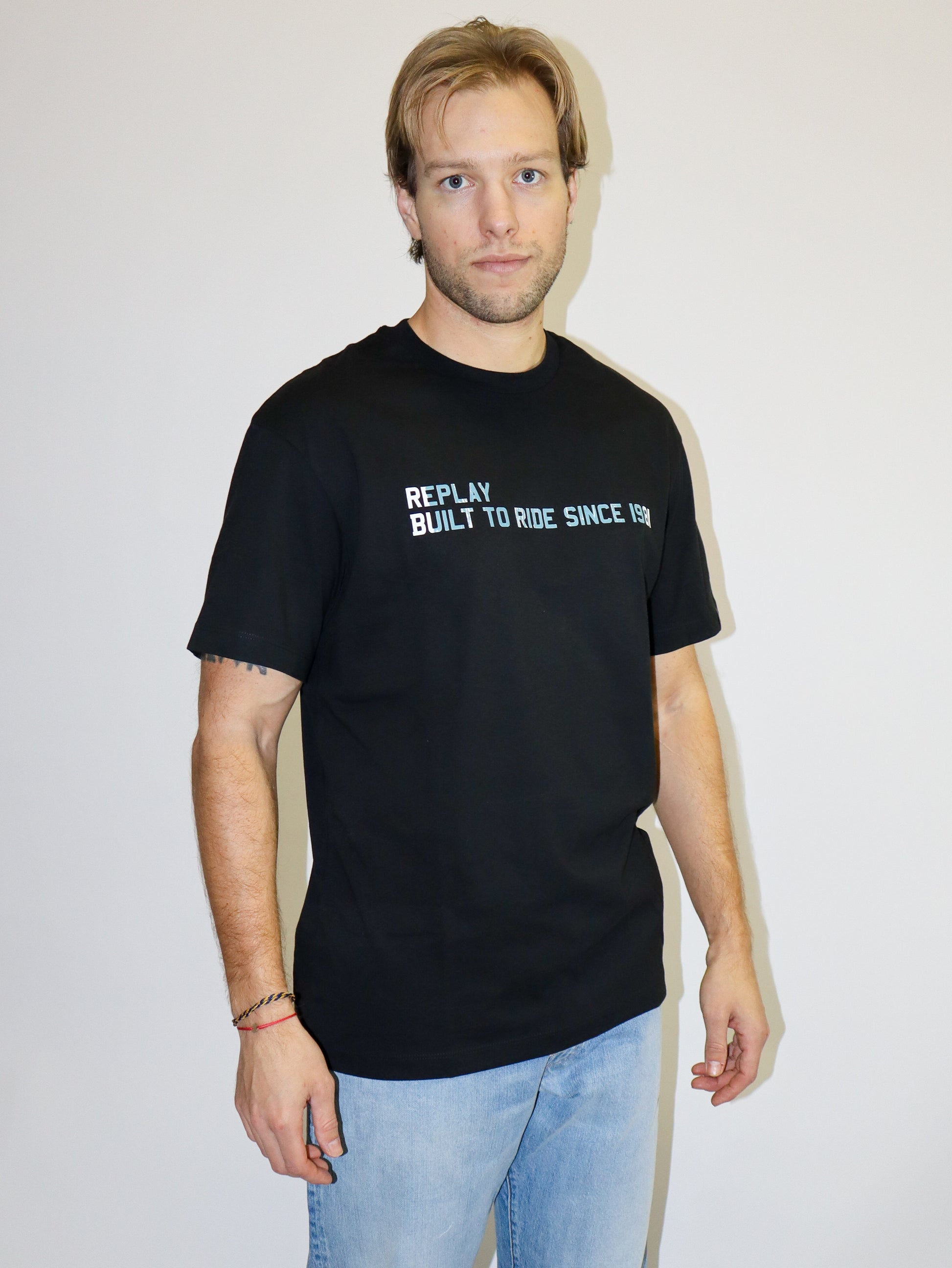 REPLAY PÁNSKÉ TRIČKO UVOLNĚNÉHO STŘIHU S POTISKEM