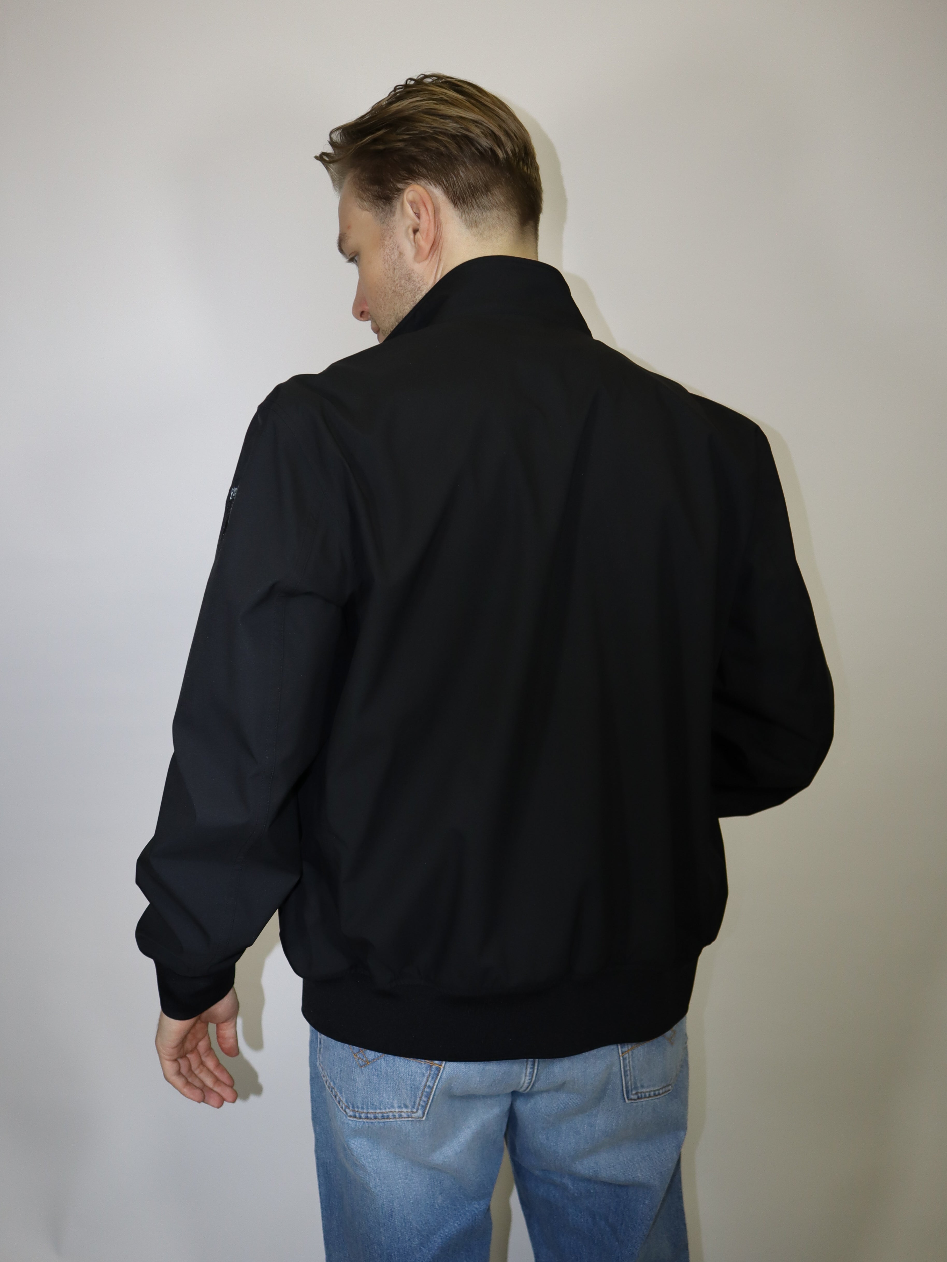 BLAUER FÉRFI ÁTMENETI KABÁT GALLÉRVAL