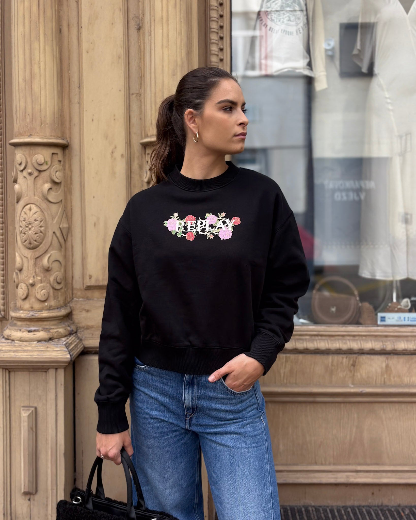 DÁMSKÁ MIKINA REPLAY MIKINA S LOGEM A POTISKEM RŮŽÍ