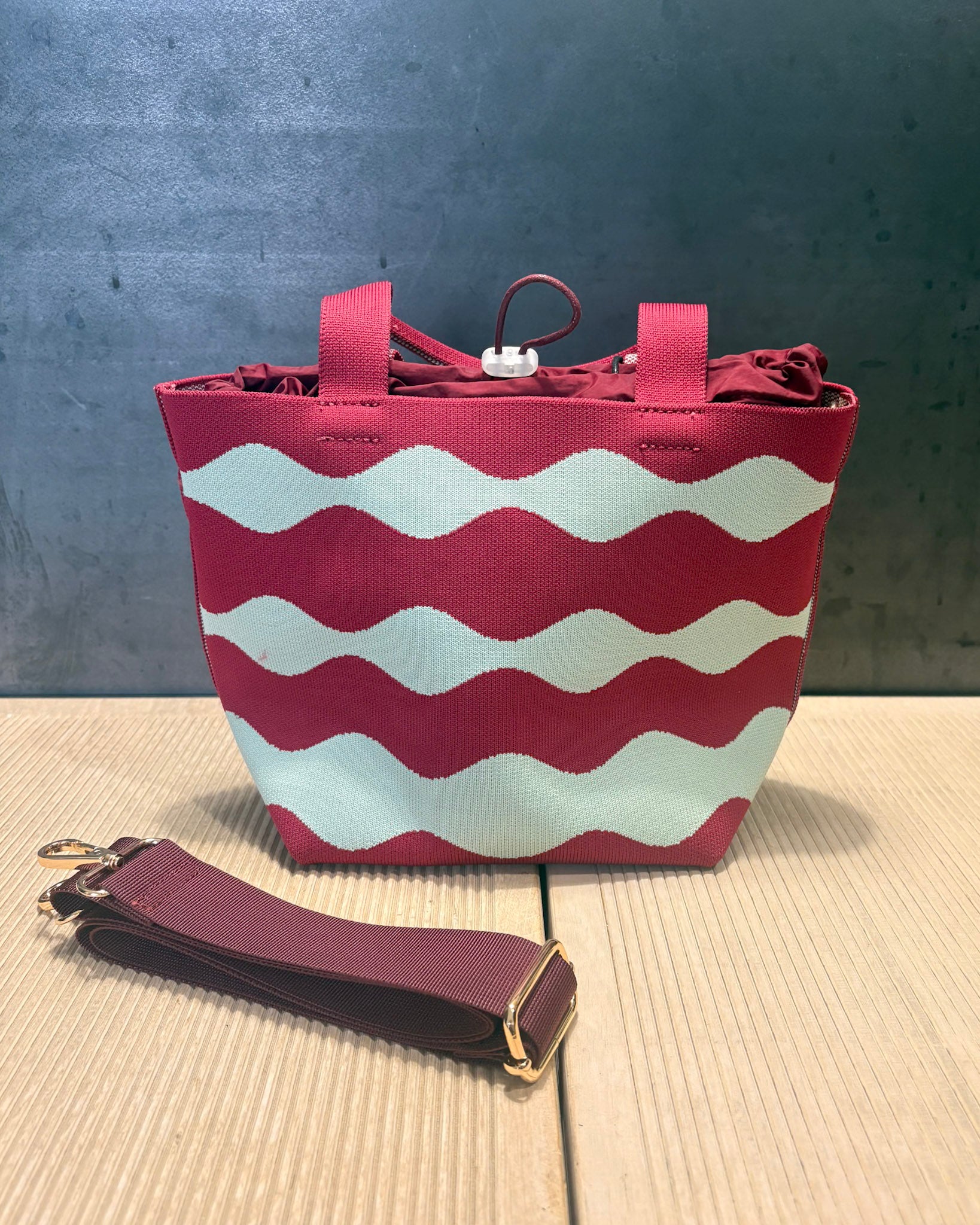 PLÁŽOVÁ PLETENÁ TAŠKA BLAUER TYPU TOTE BAG - S6XSBASKET01/KNI