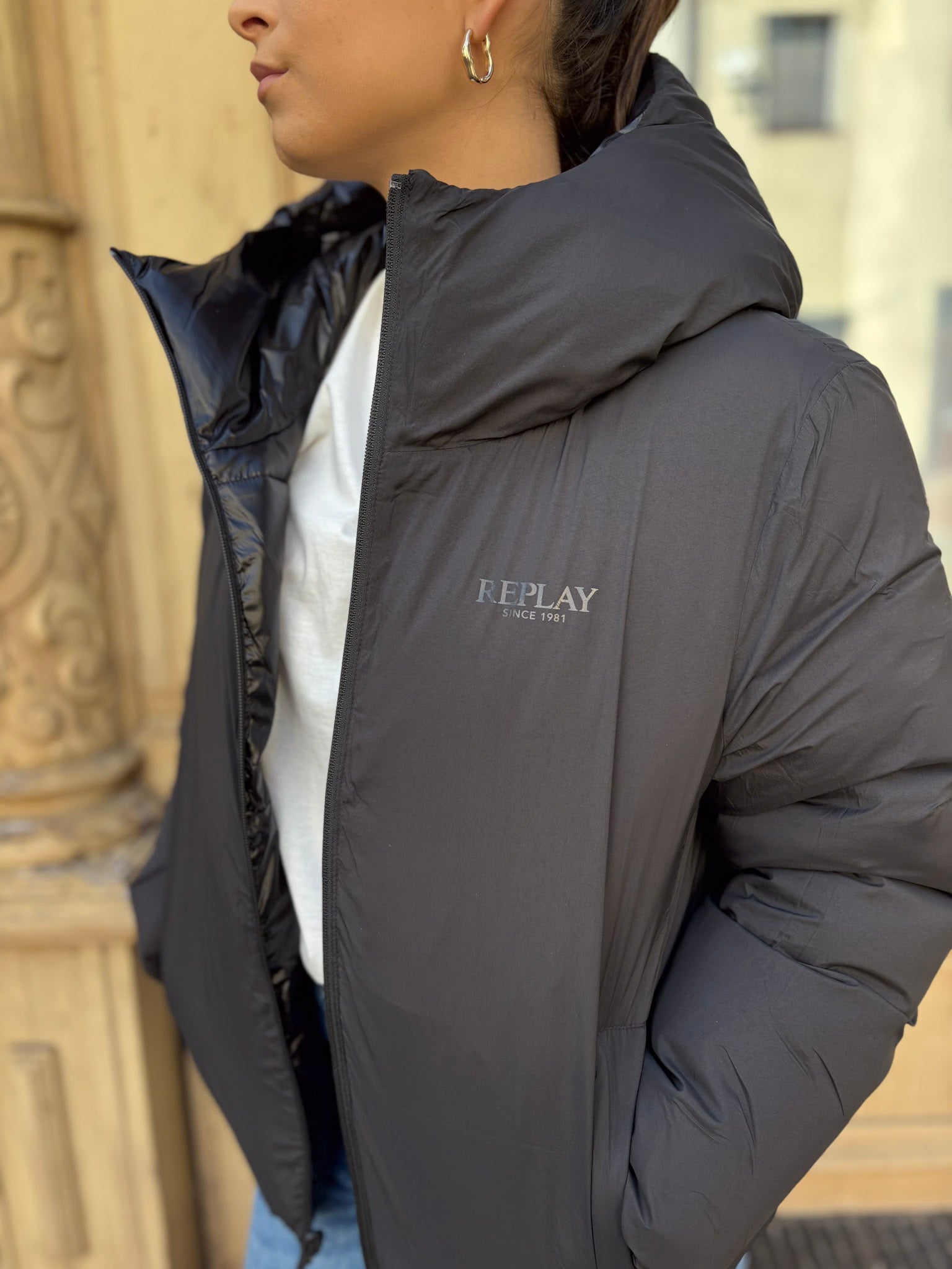 REPLAY WOMEN'S REVERSIBLE QUILTED JACKET WITH HOOD
