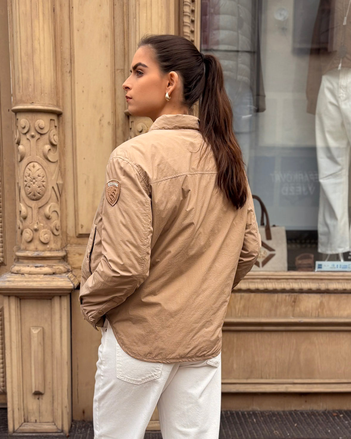 NŐI BLAUER KABÁT OLIVIA ÁLLÓ NYAKKAL 