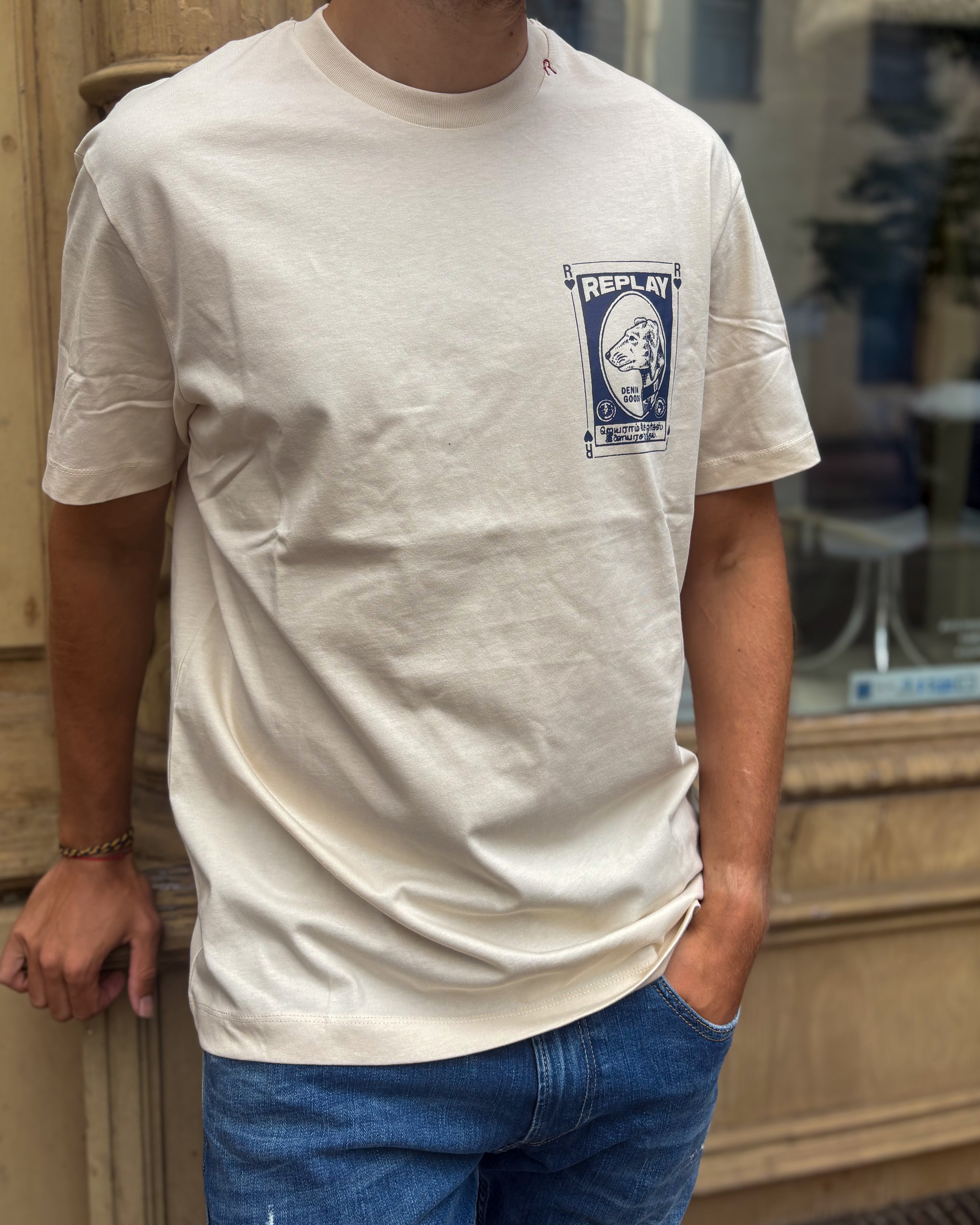 FÉRFI REPLAY PÓLÓ HÁTULJÁN NYOMOTT MINTÁVAL