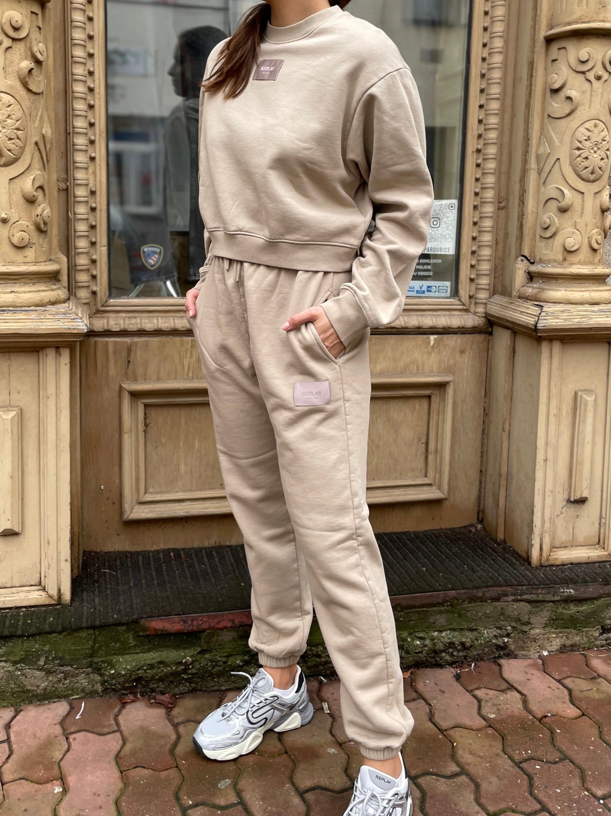 REPLAY NŐI NORMÁL FAZONÚ POLÁR NADRÁG PLANET POWERED