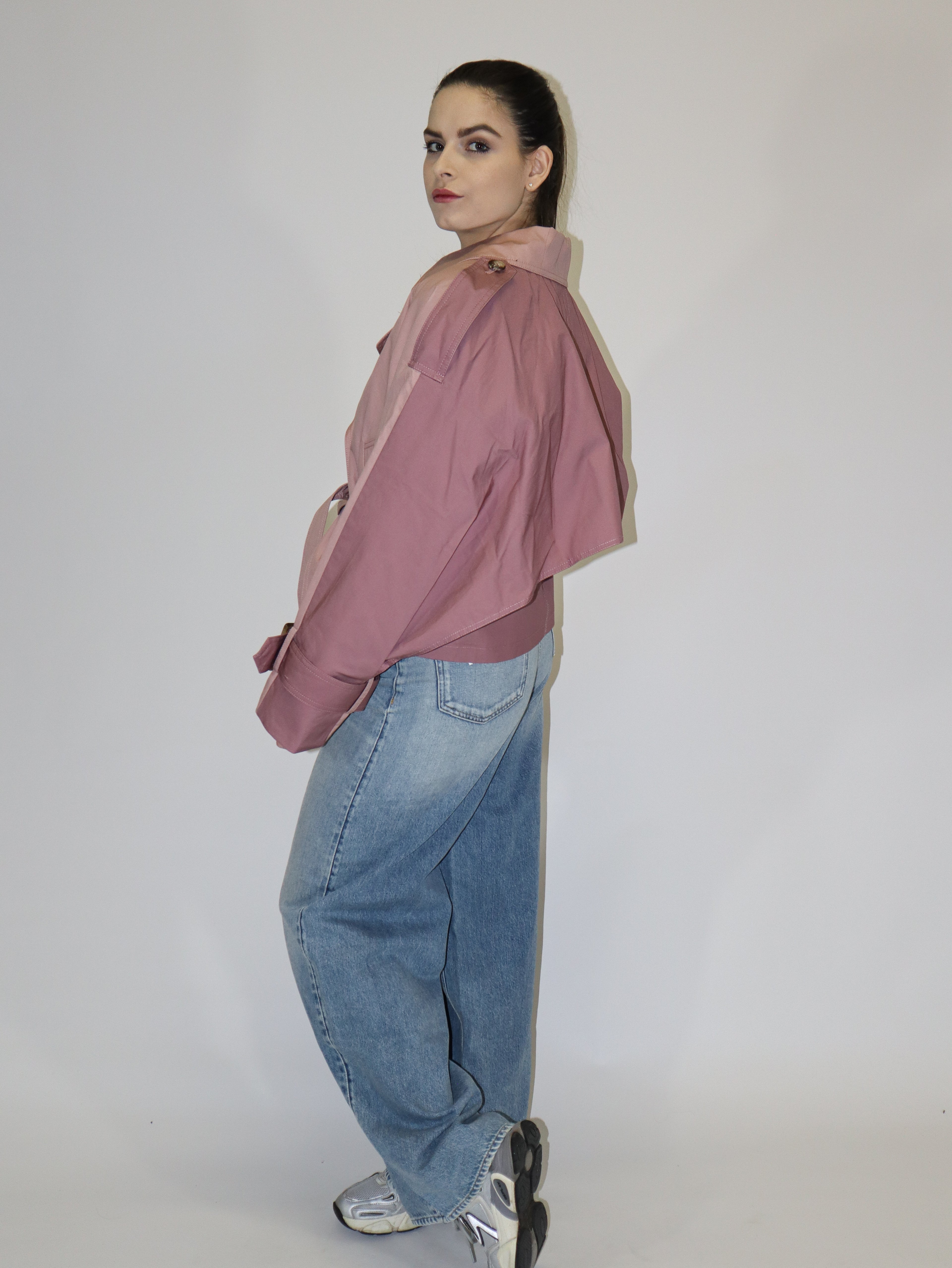 REPLAY DÁMSKÝ BAVLNĚNÝ KRÁTKÝ TRENČKOT VOLNÉHO STŘIHU