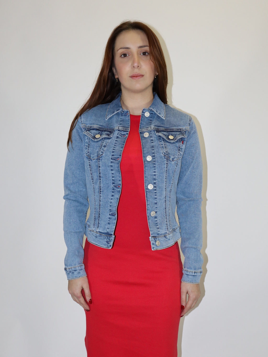 REPLAY DÁMSKÁ DŽÍNOVÁ BUNDA SLIM-FIT STŘIHU 