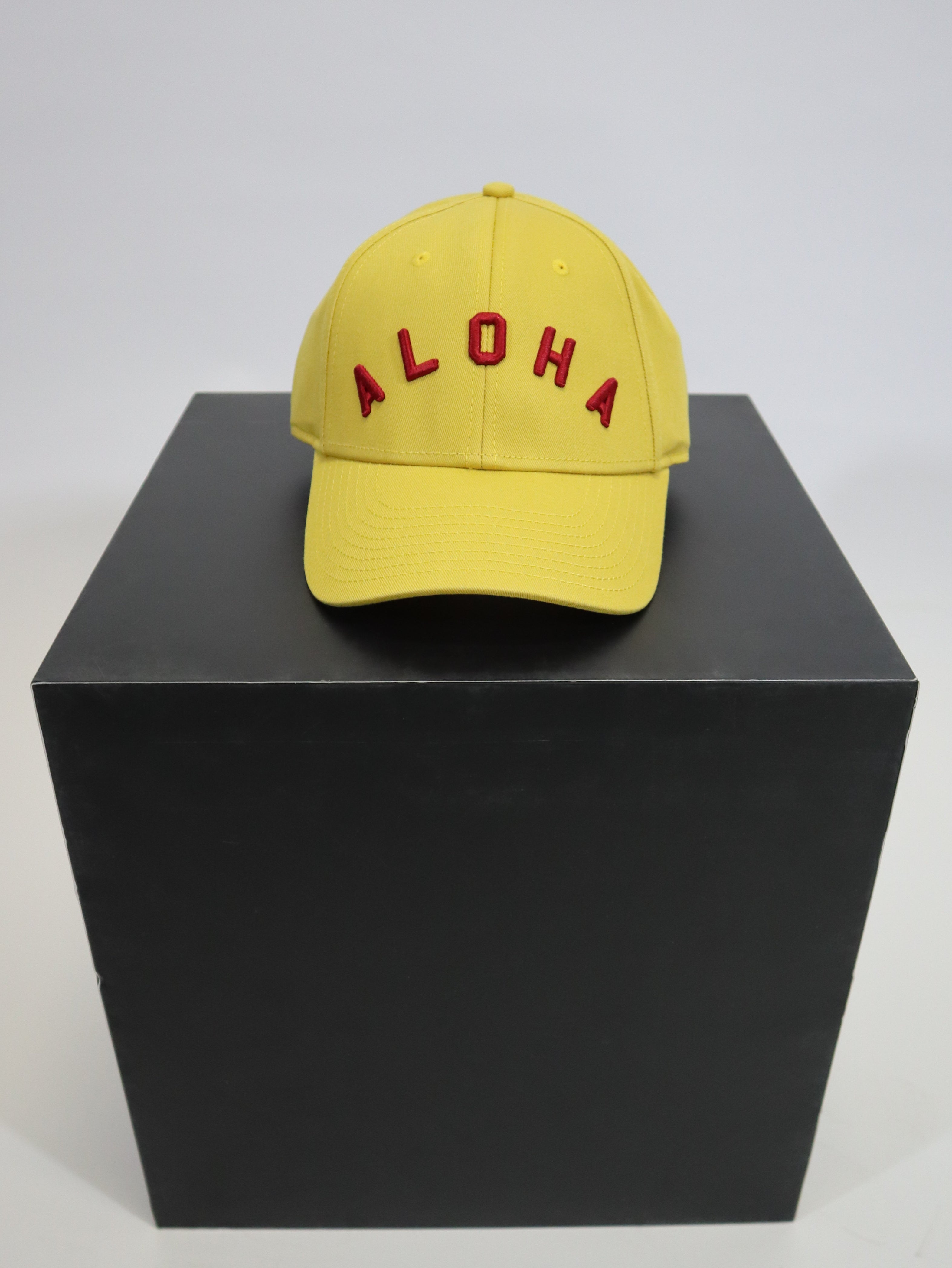 REPLAY NŐI SAPKA ALOHA HÍMZÉSSEL
